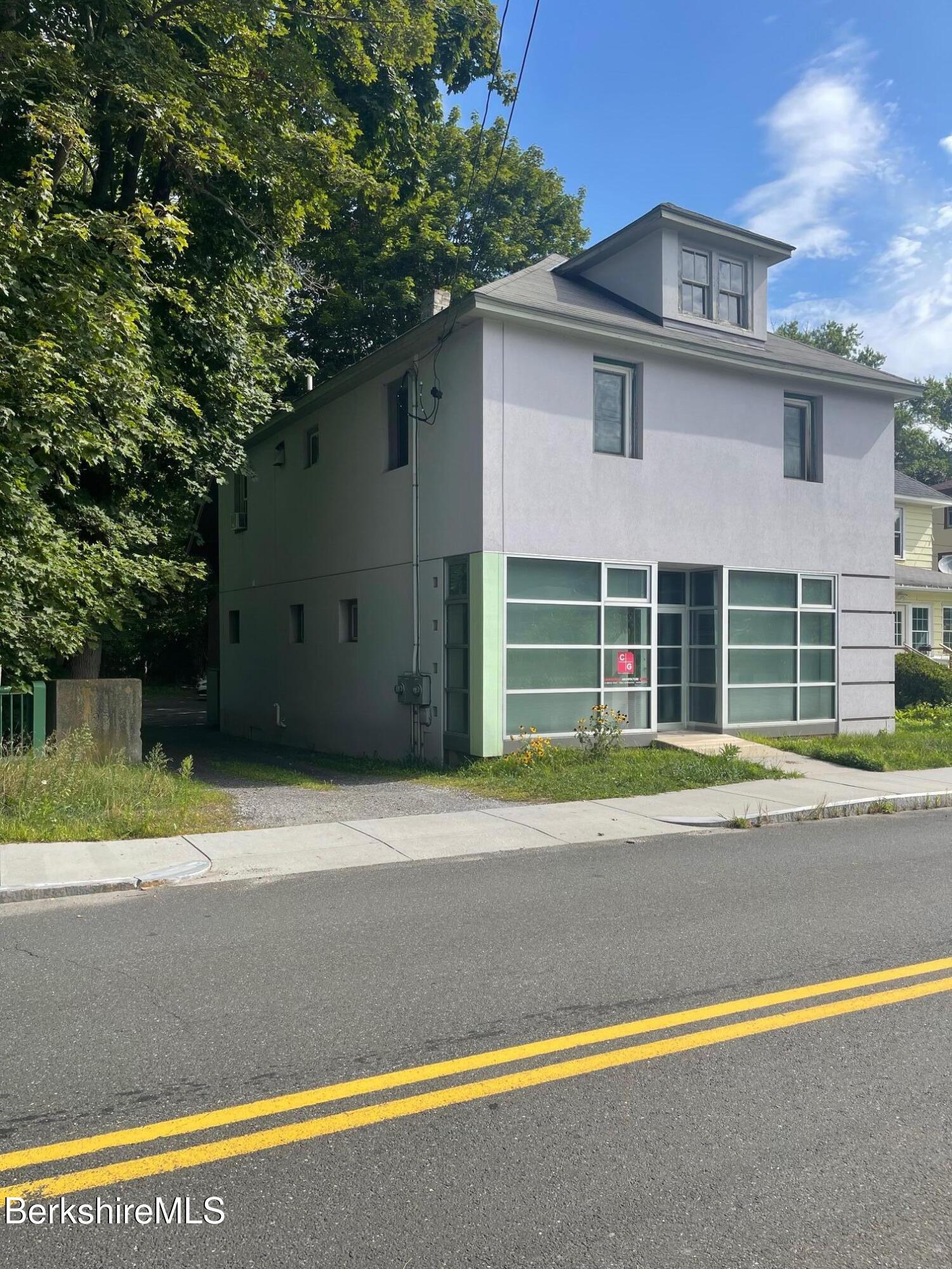 113 Bridge St