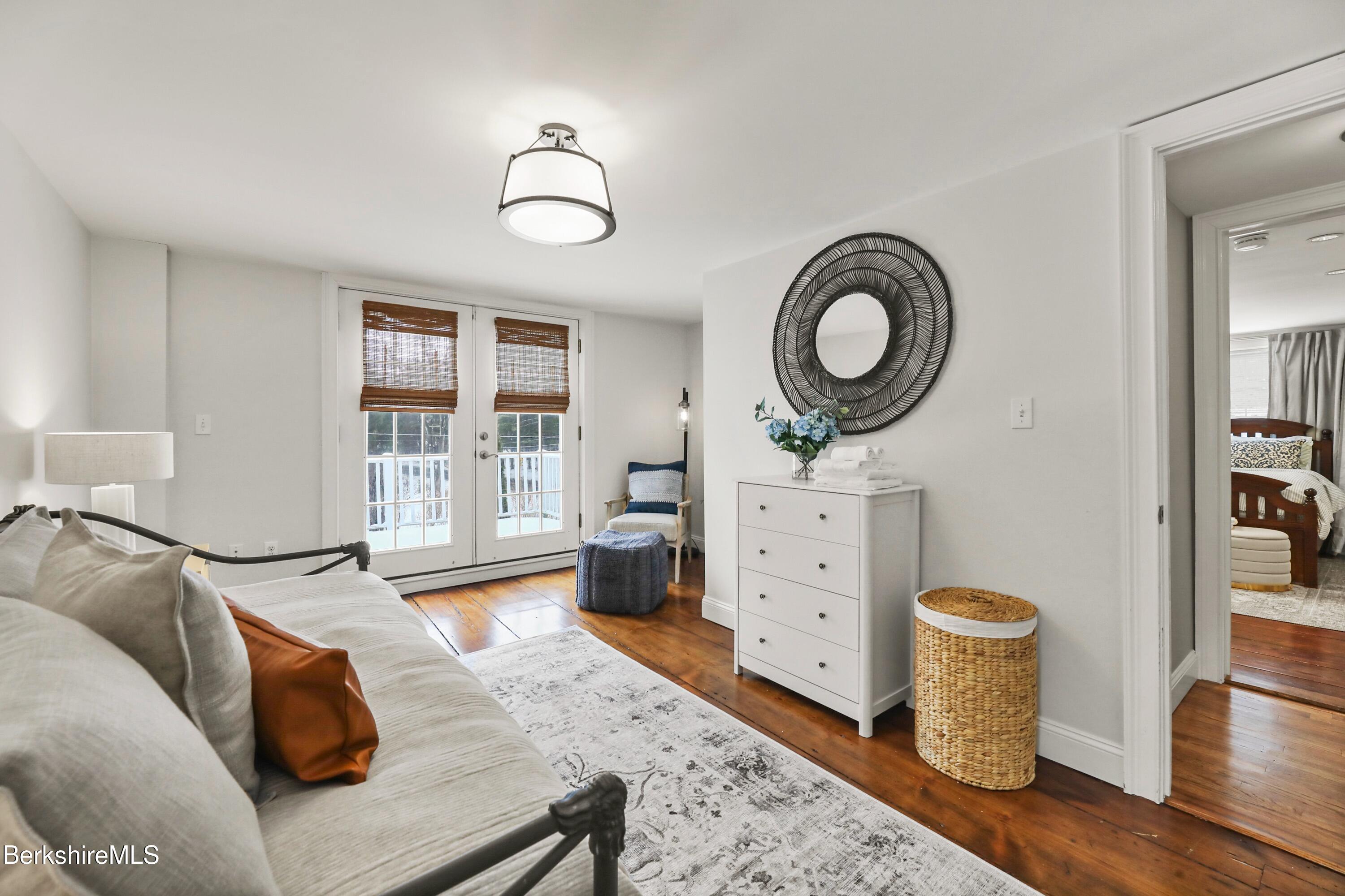 1 Devon Rd