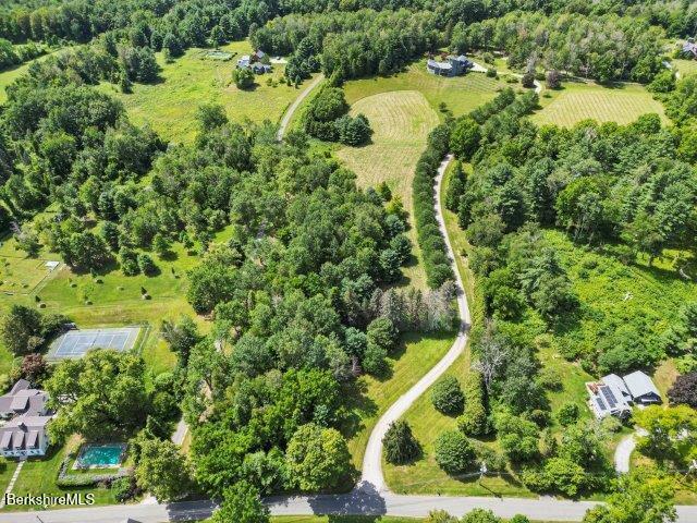 6 Seekonk Cross Rd