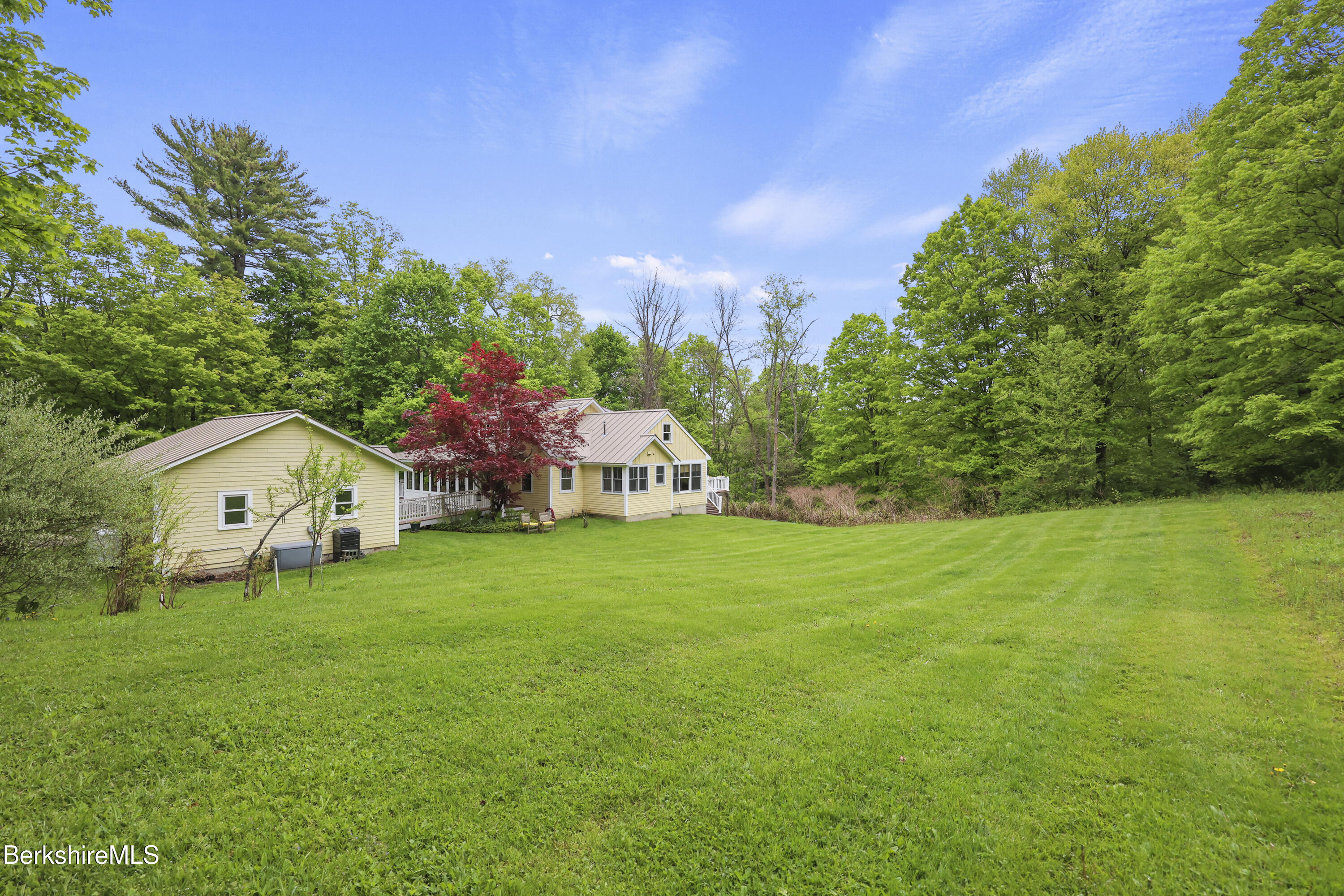 9 Prospect Lake Rd