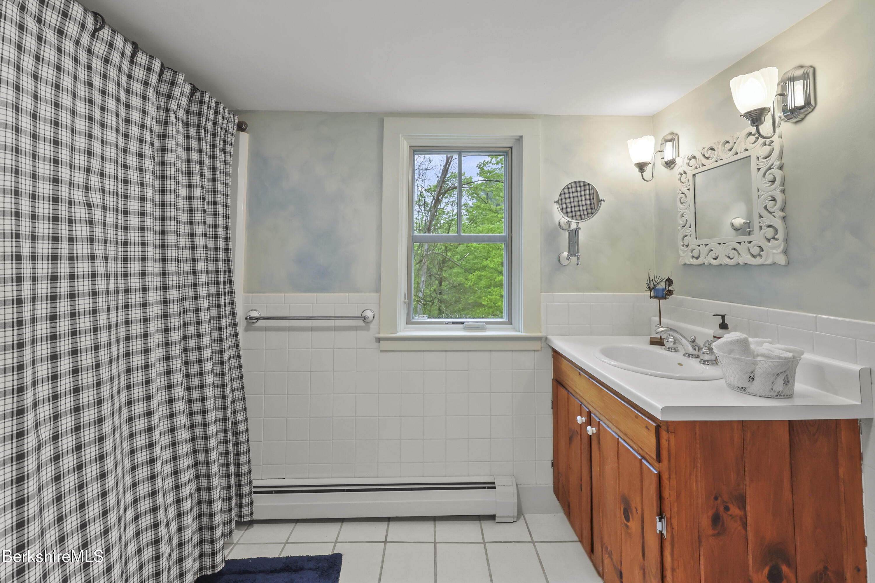 9 Prospect Lake Rd