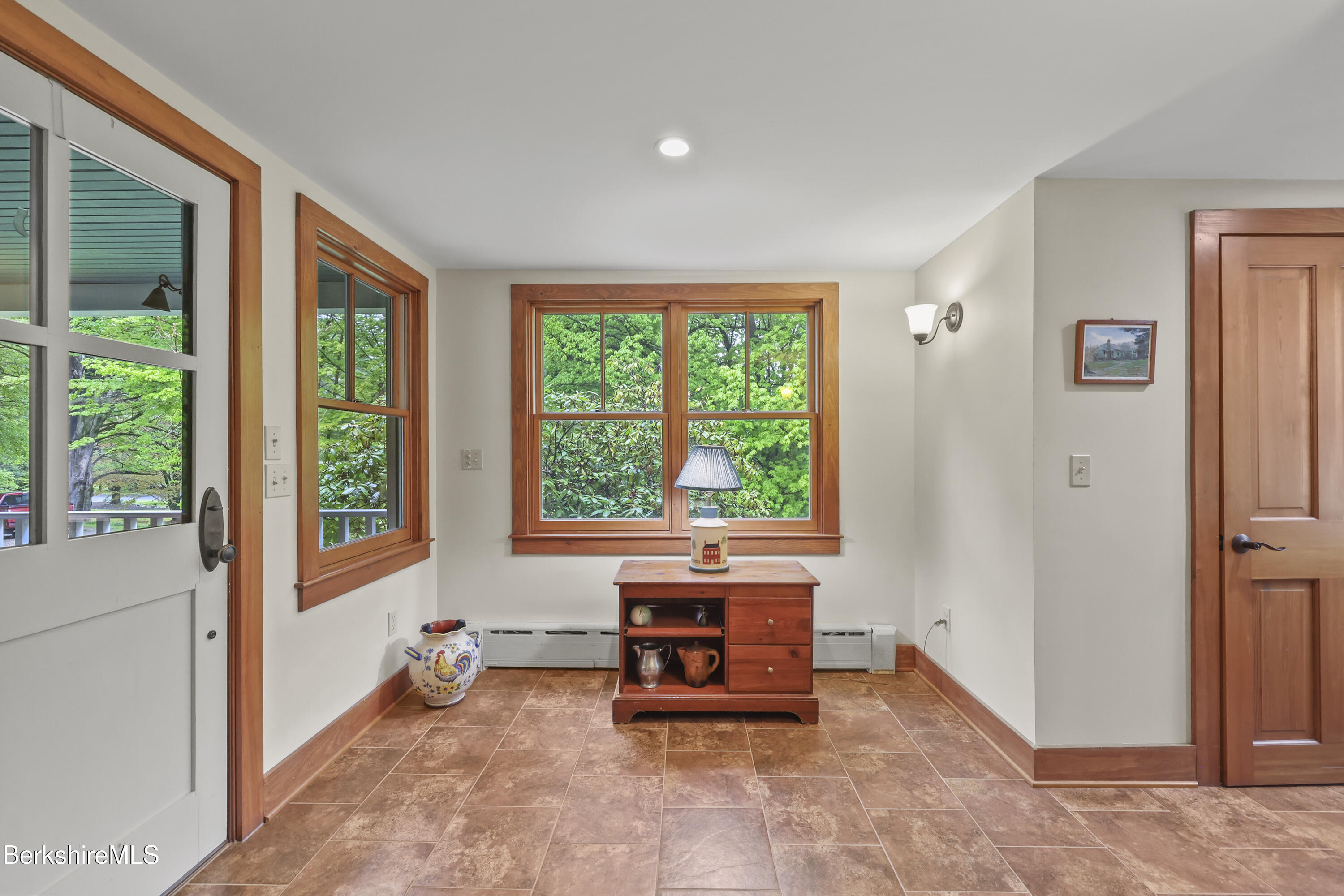 9 Prospect Lake Rd