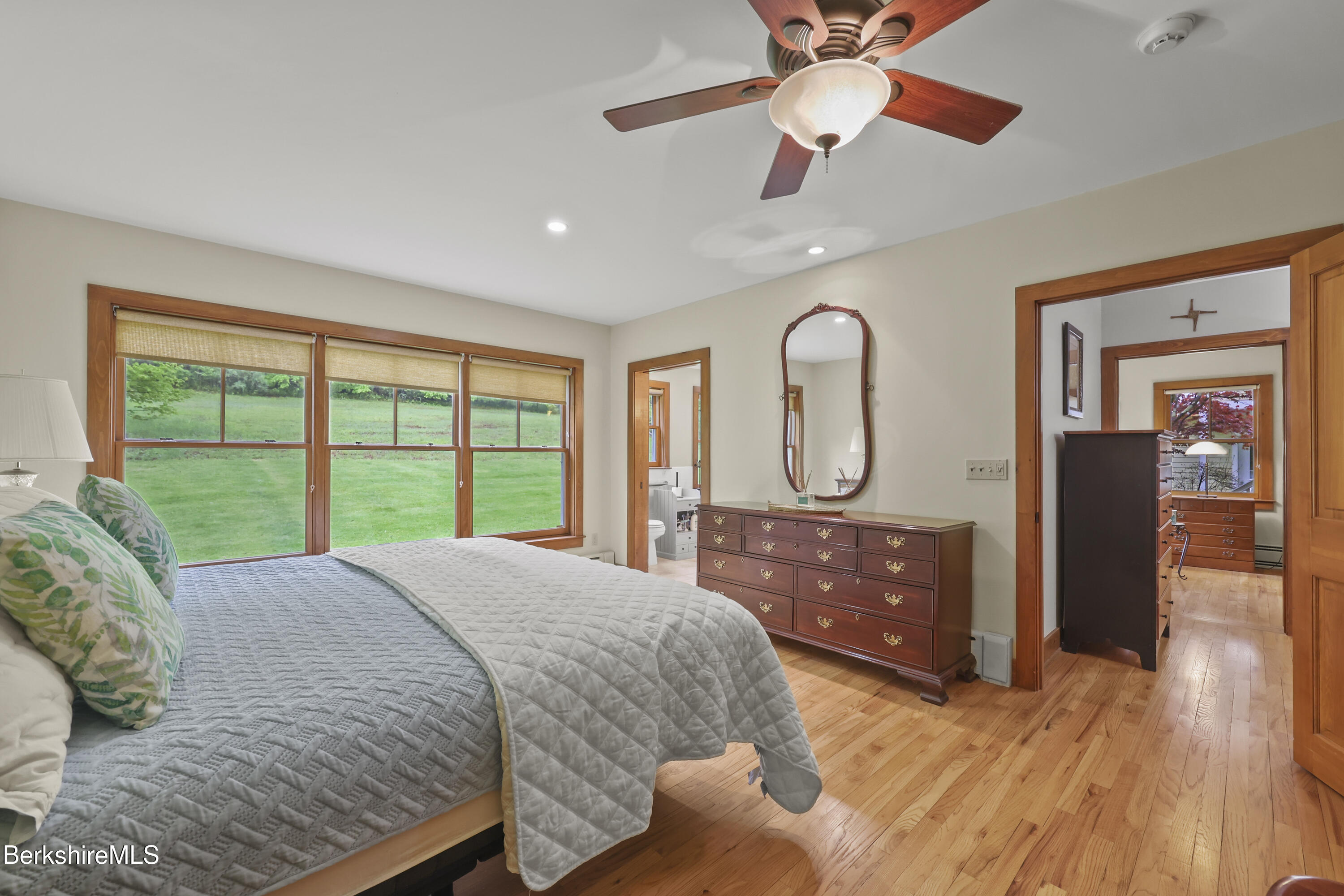 9 Prospect Lake Rd