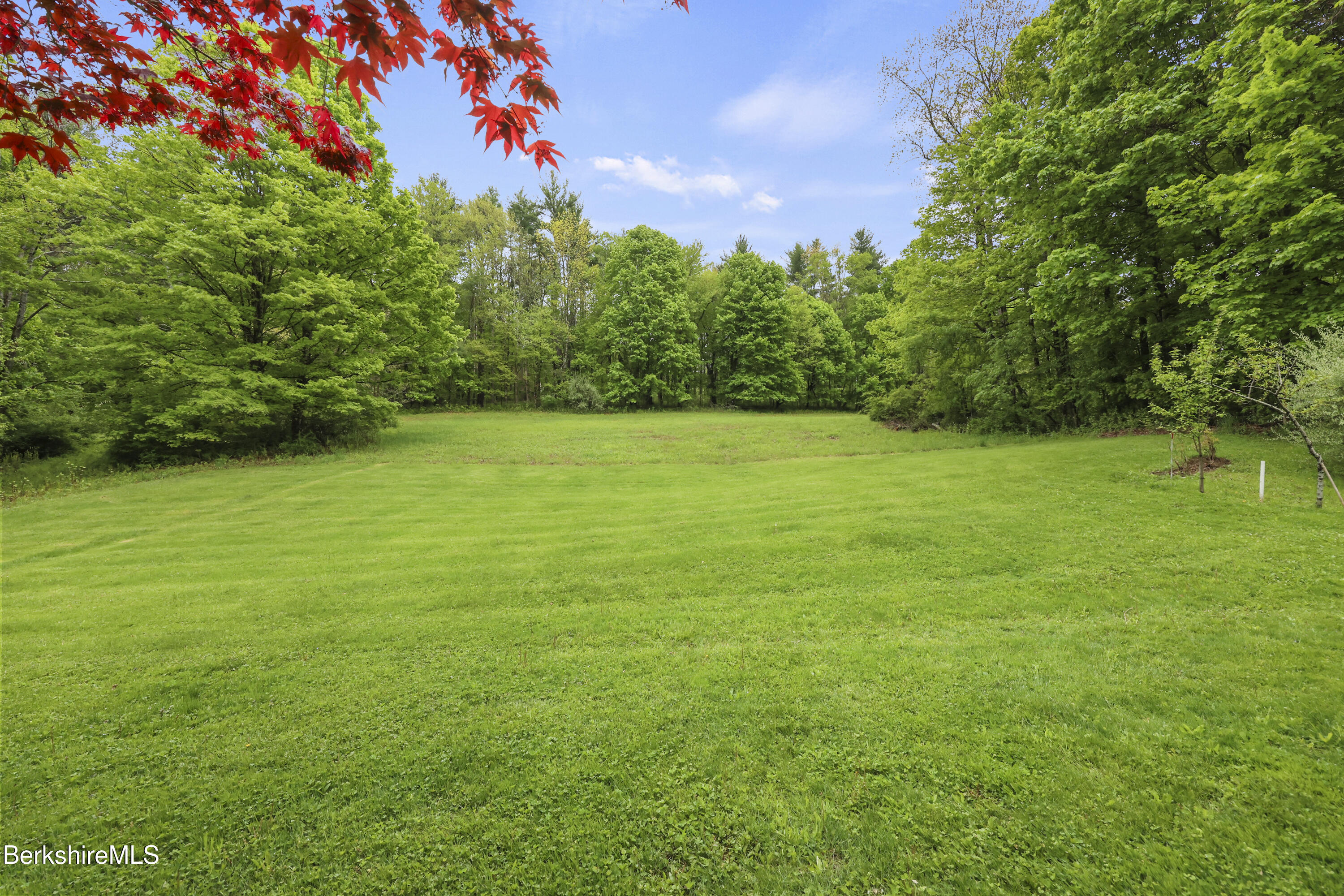 9 Prospect Lake Rd