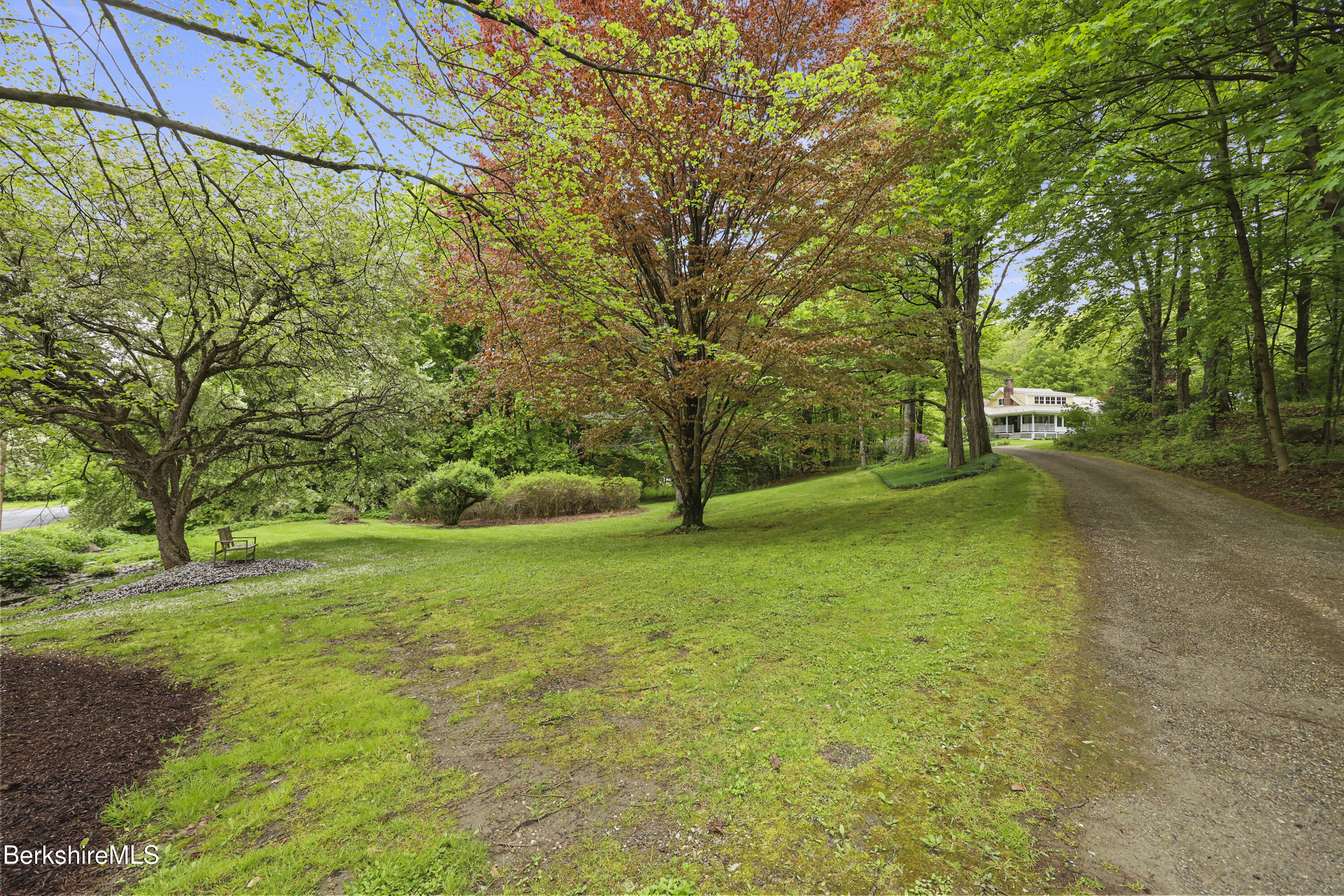 9 Prospect Lake Rd