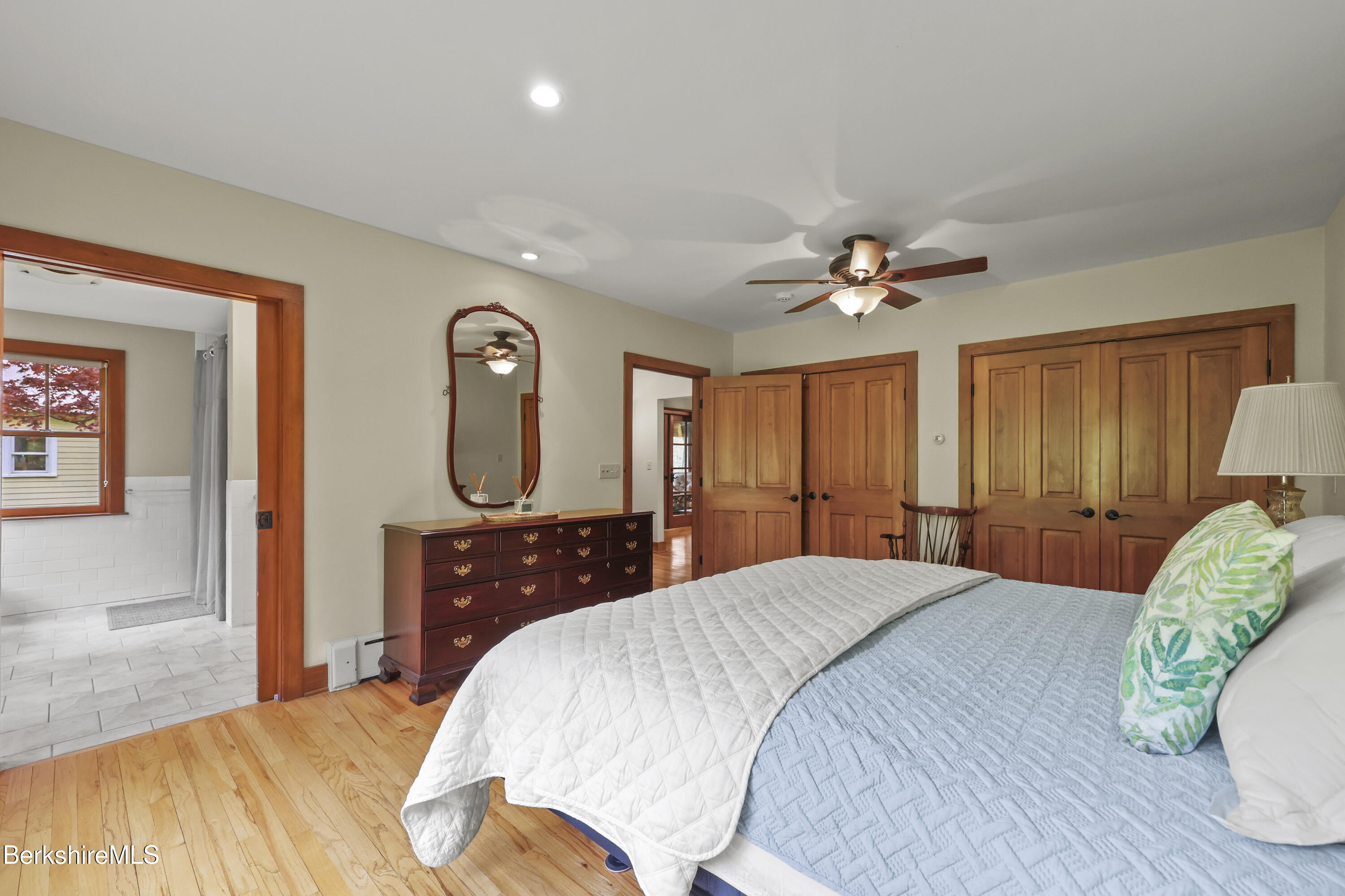 9 Prospect Lake Rd