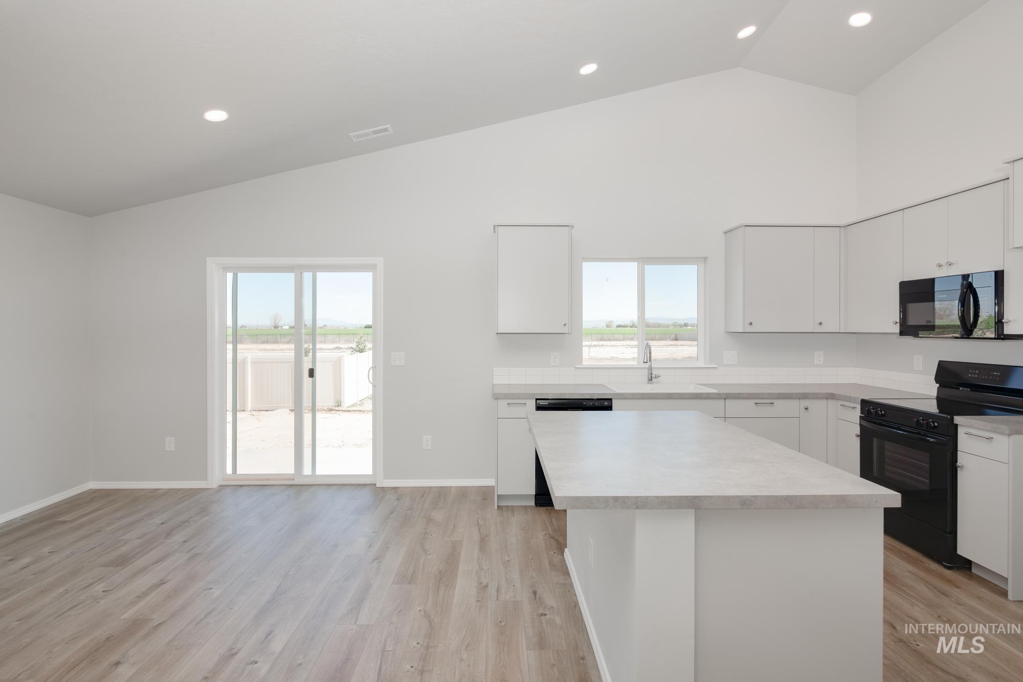 7464 E Marble Springs Dr