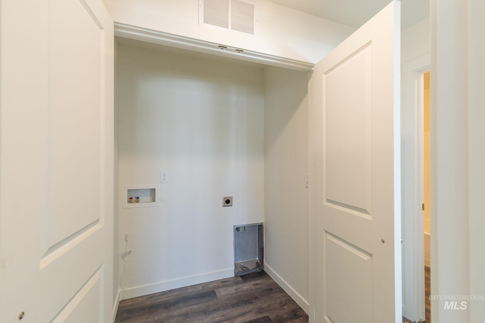 16864 N Moss Beach Ln.