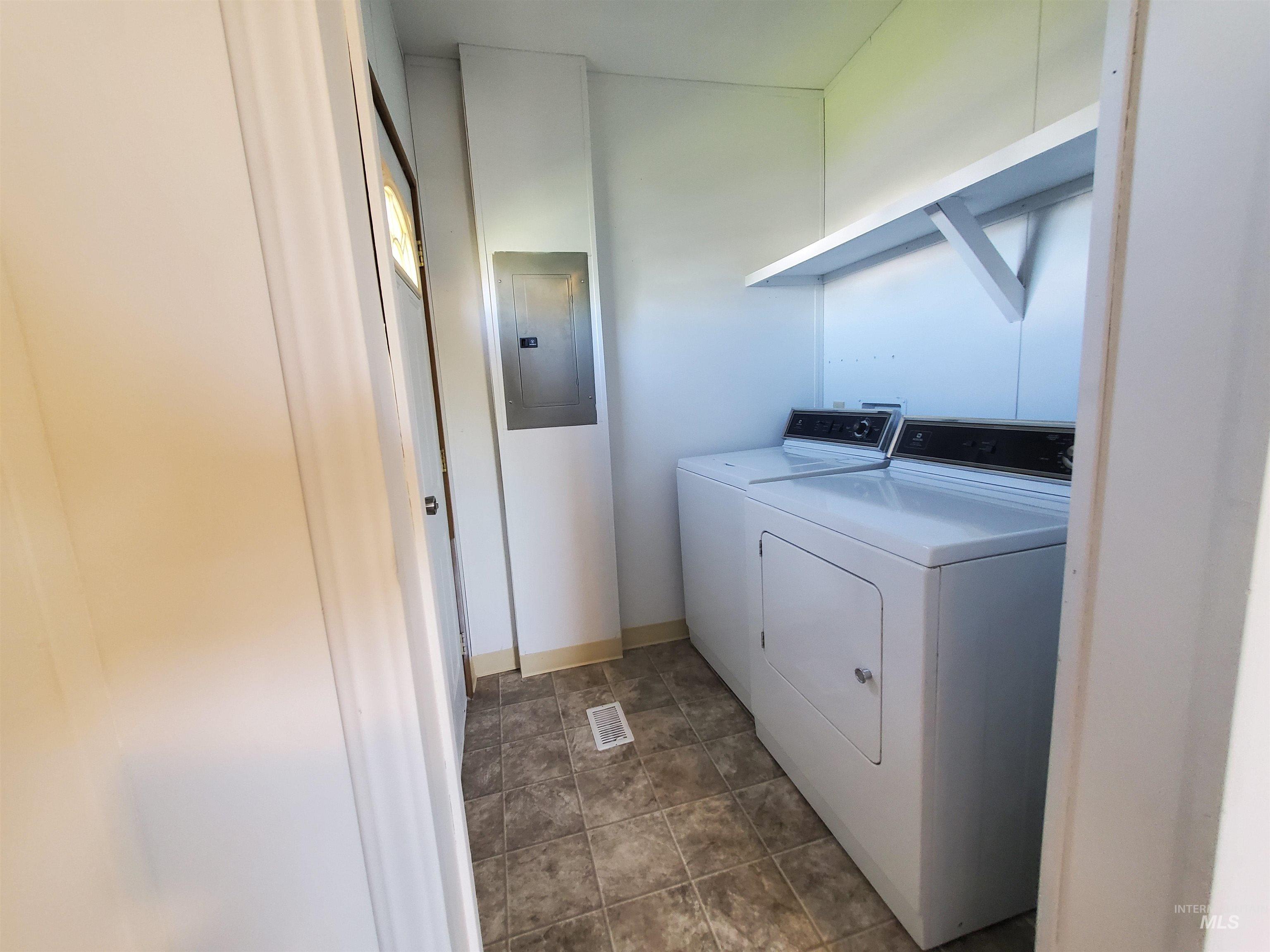 5015 E Ustick Rd # 98