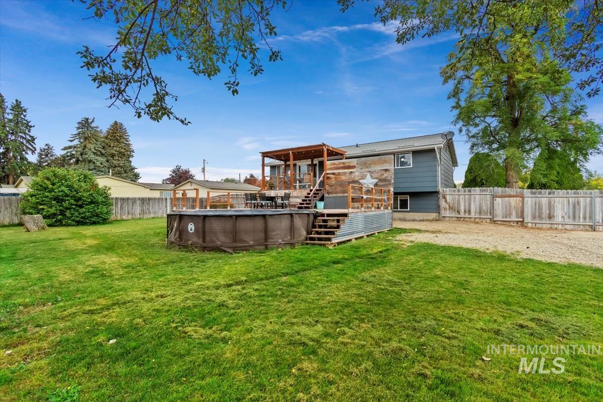 1137 W Owyhee Ave