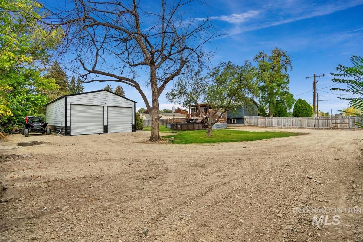 1137 W Owyhee Ave