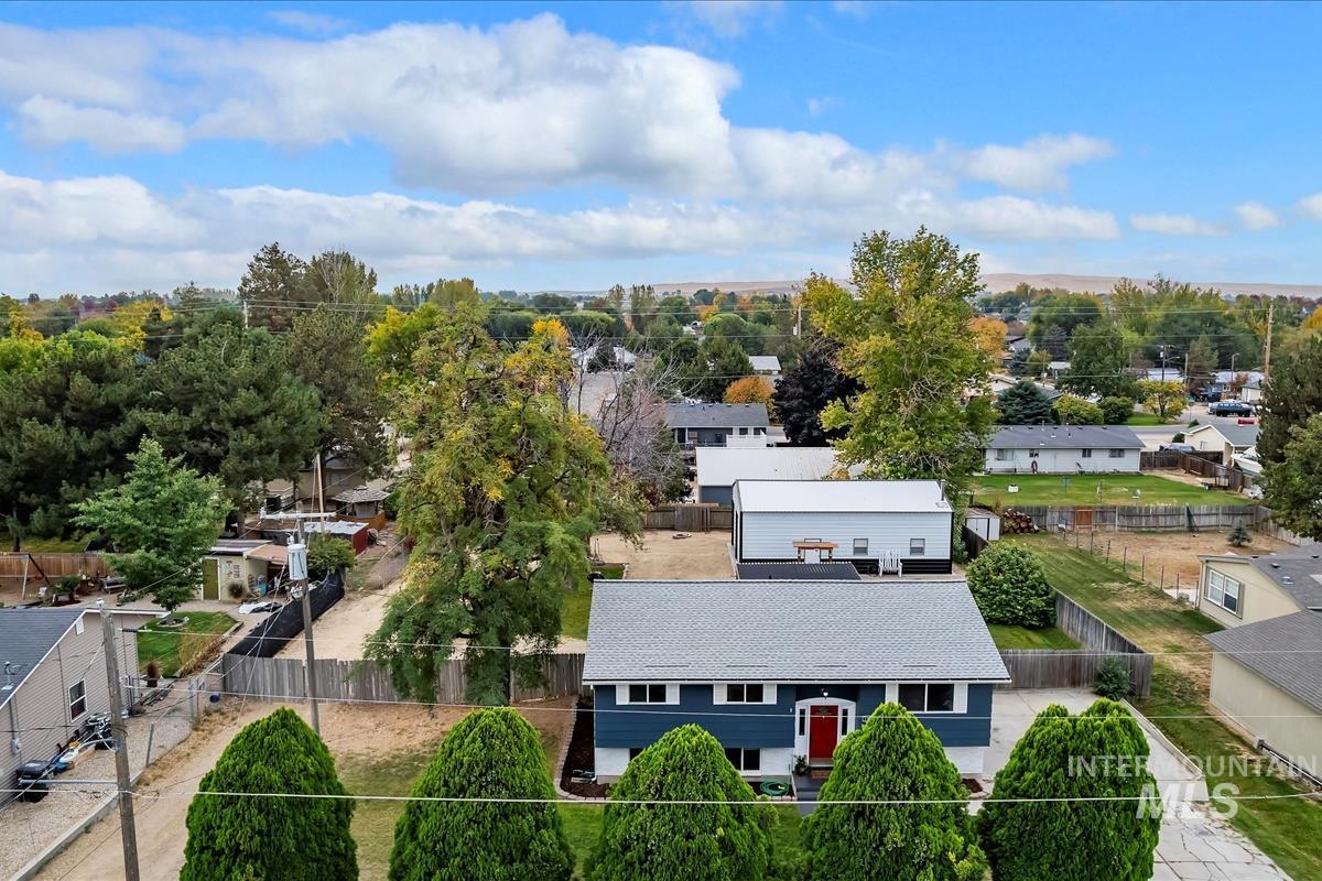 1137 W Owyhee Ave