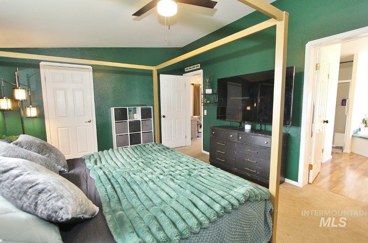 11410 W Hawkins Ave.