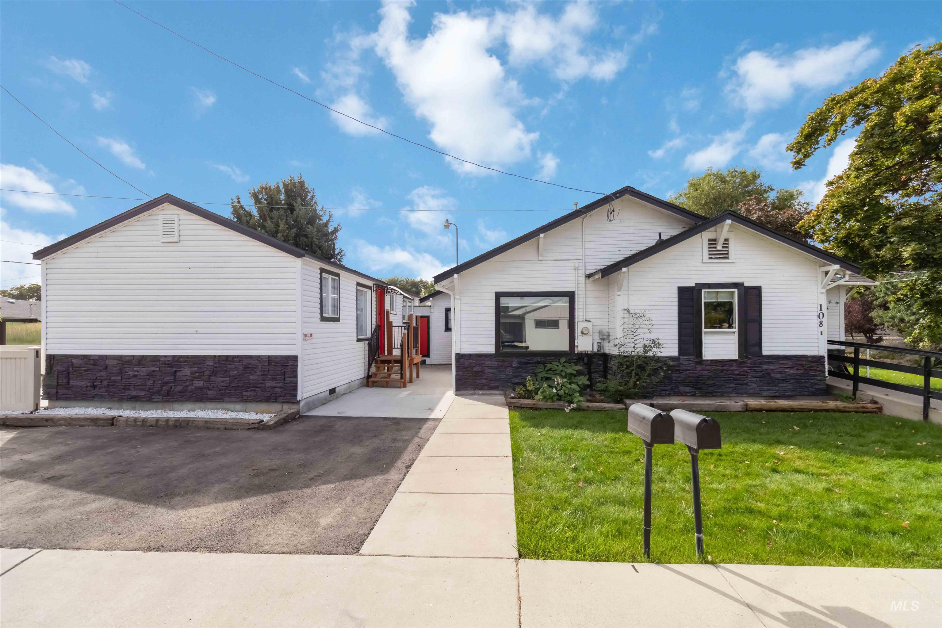 108 Morrison