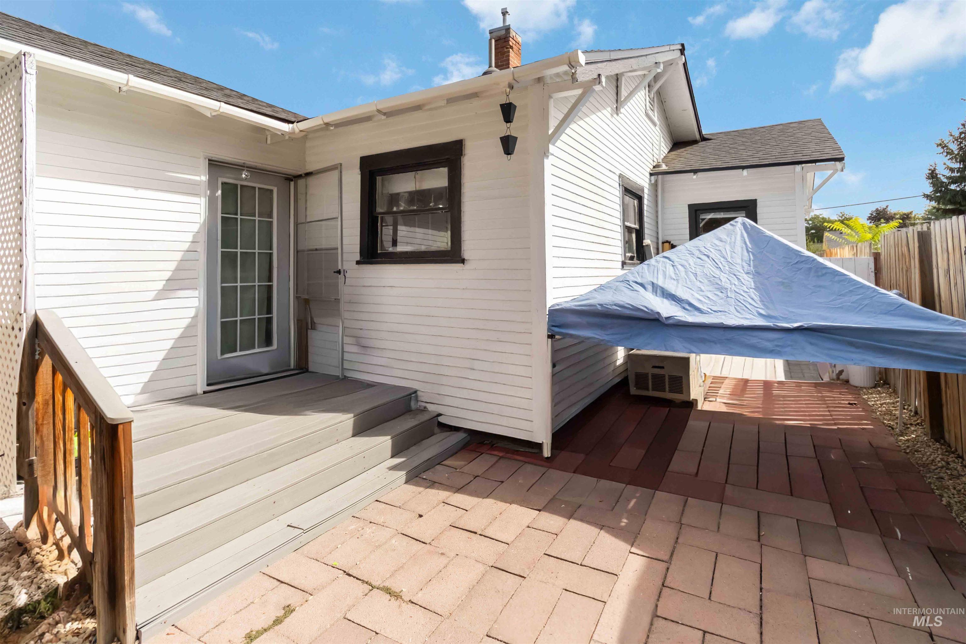 108 Morrison