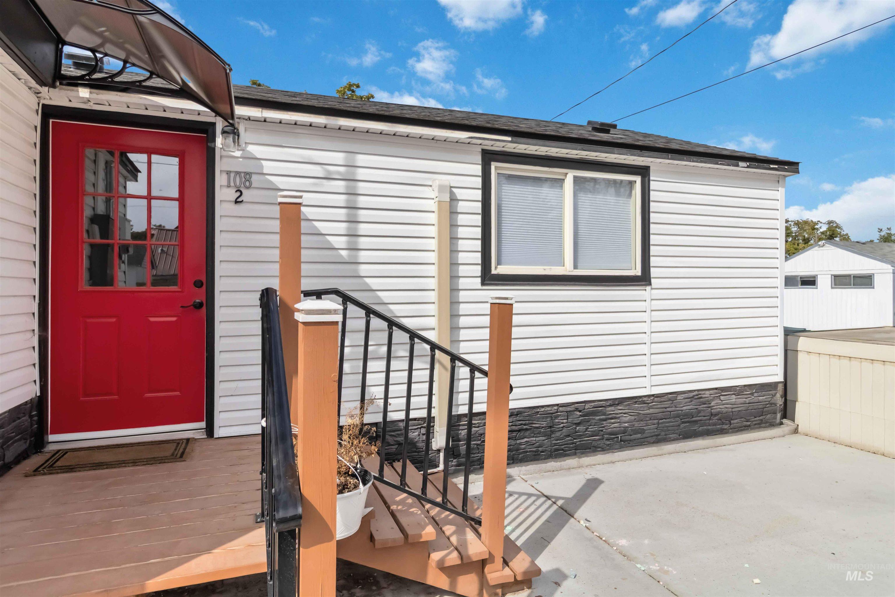 108 Morrison