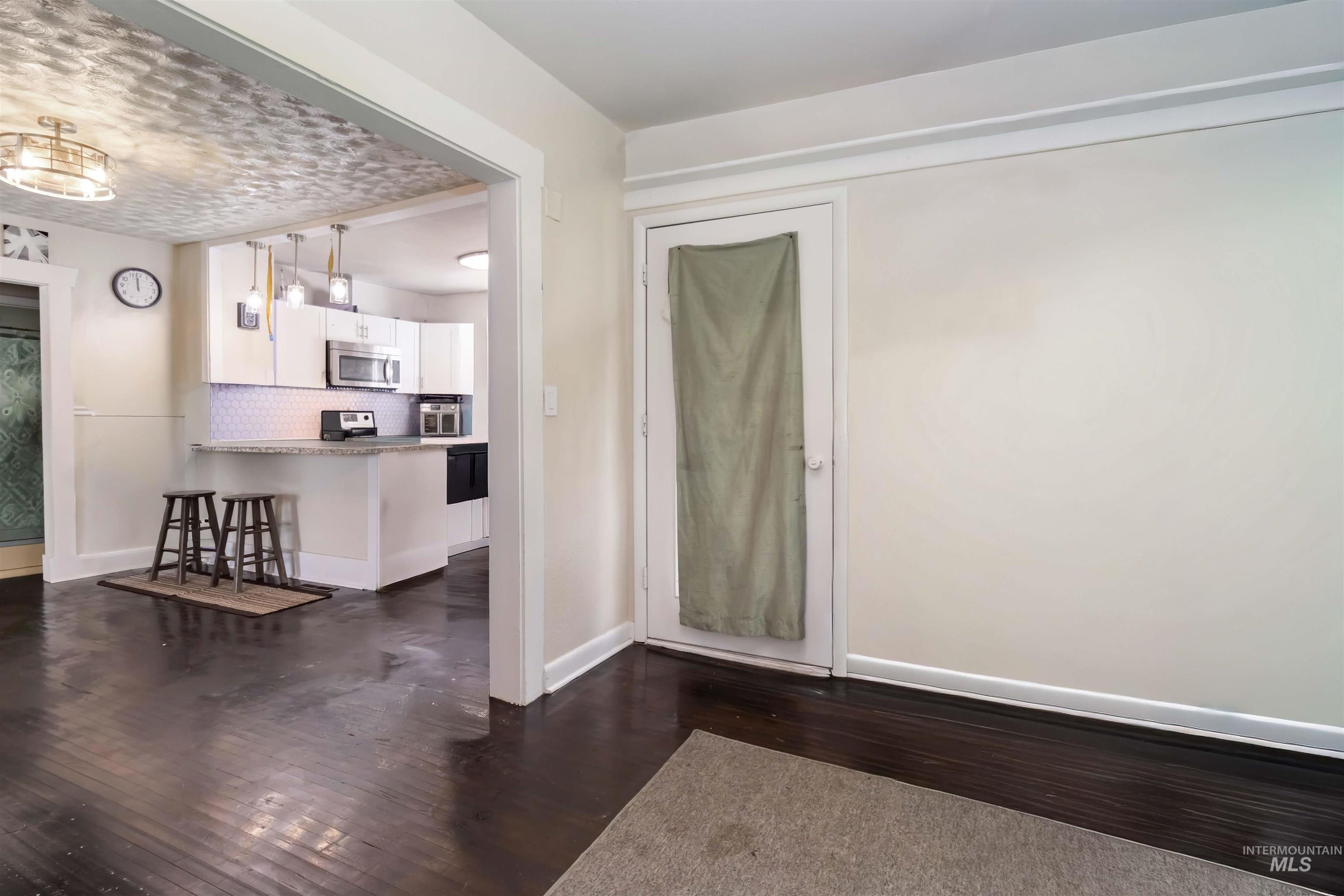 108 Morrison