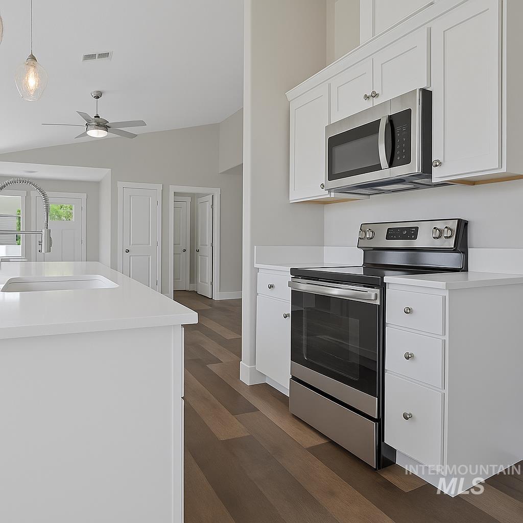 TBD Lot 9 H Oregon Ave