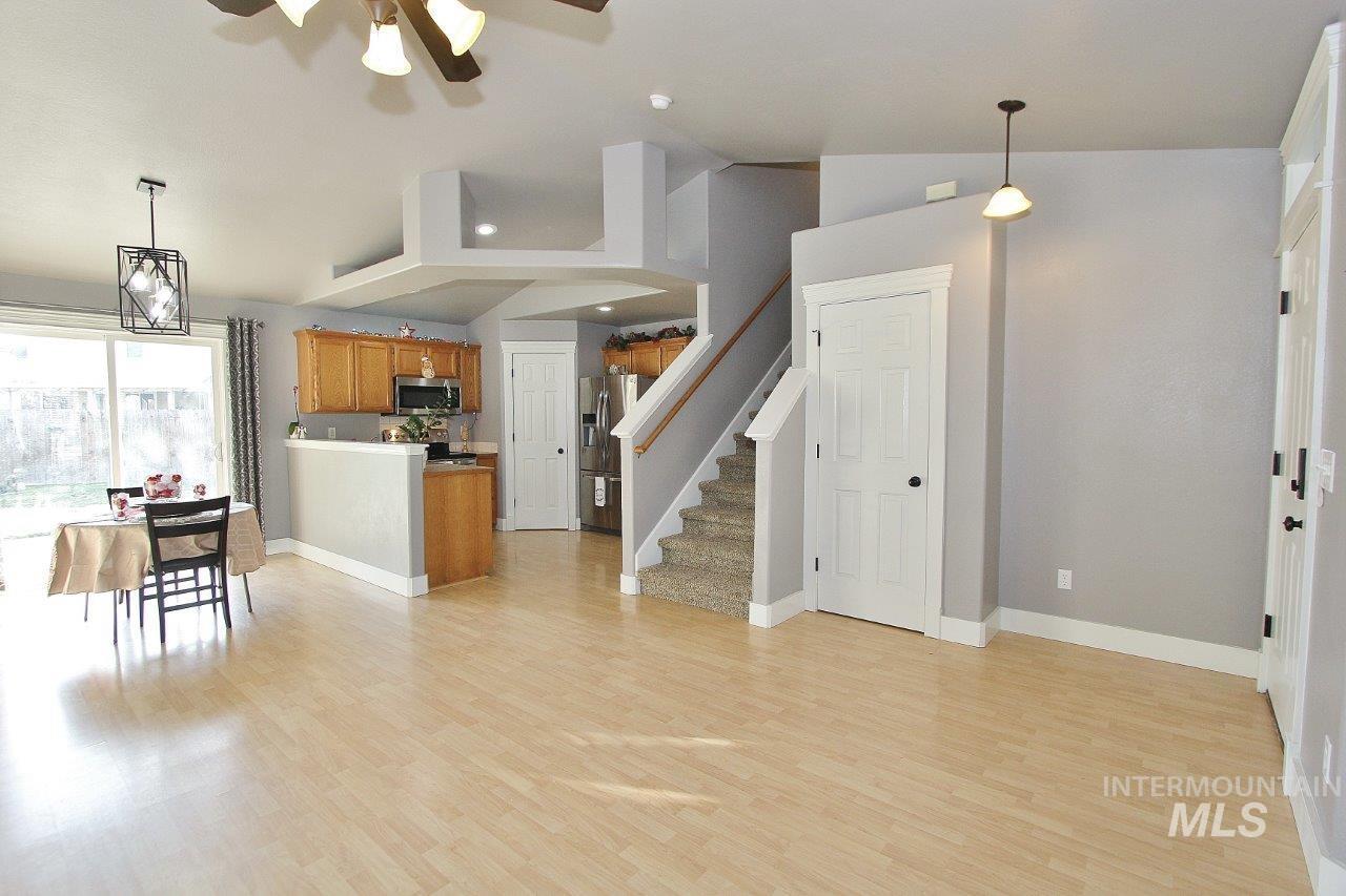 16928 N Chelford Loop