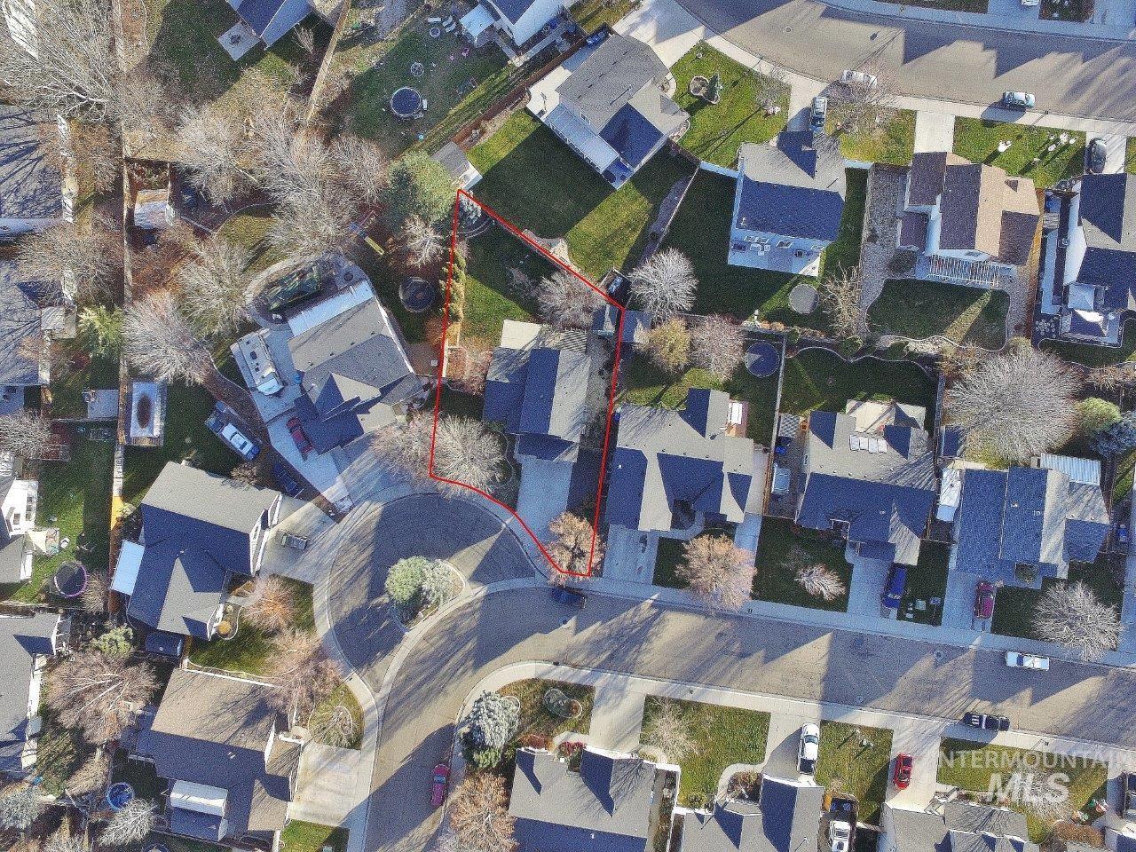 16928 N Chelford Loop