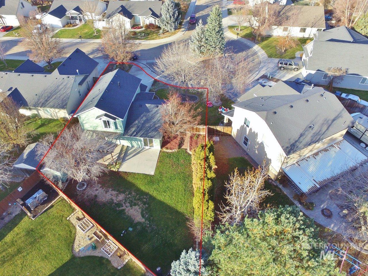 16928 N Chelford Loop