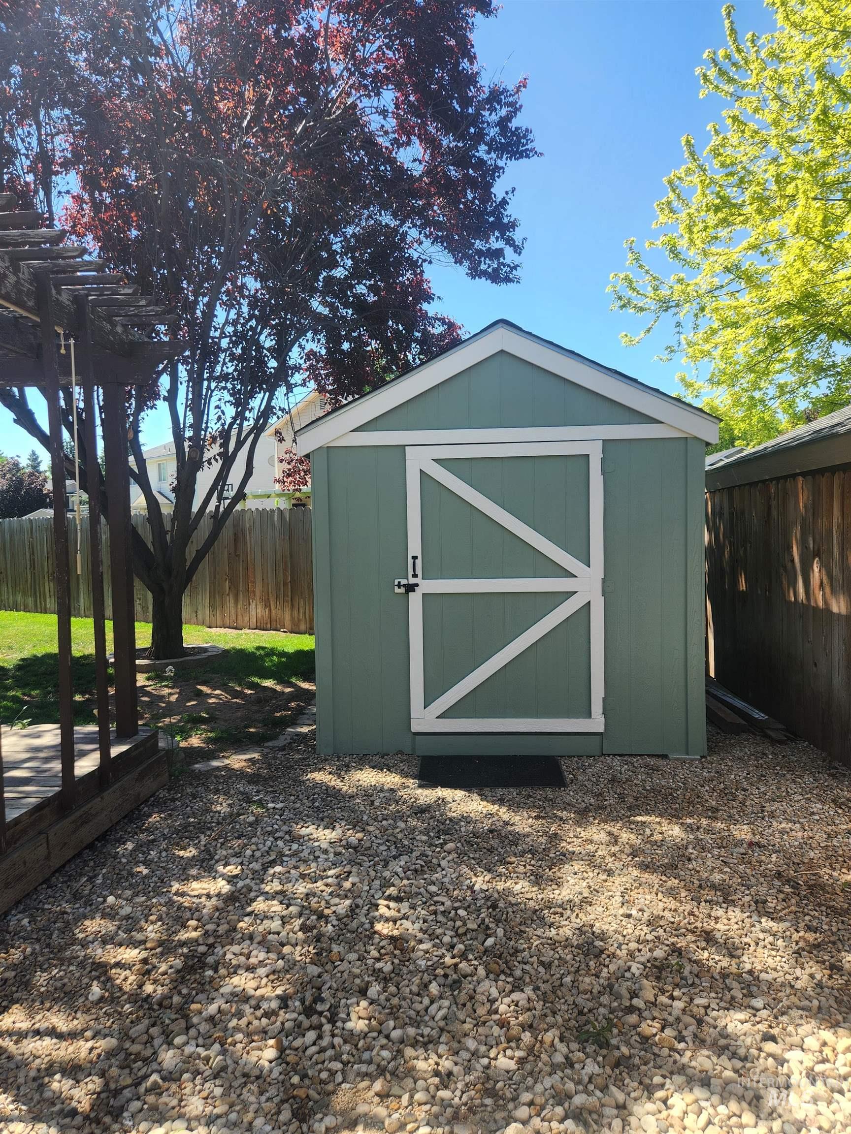 16928 N Chelford Loop