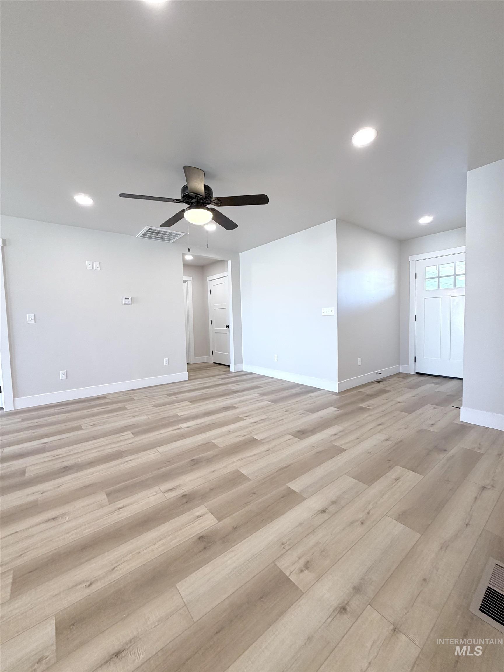 TBD Lot 8 H Oregon Ave