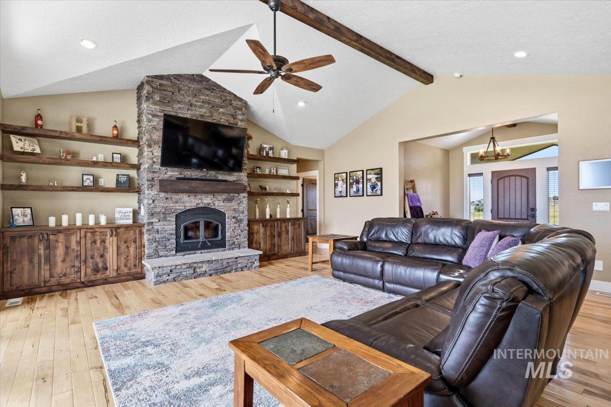 471 E Indian Creek Rd