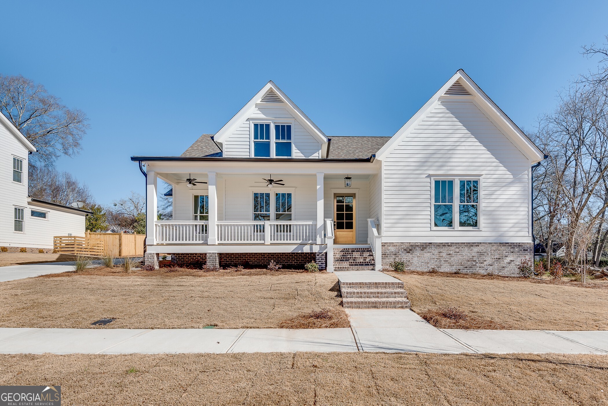 660 Foster Park Lane