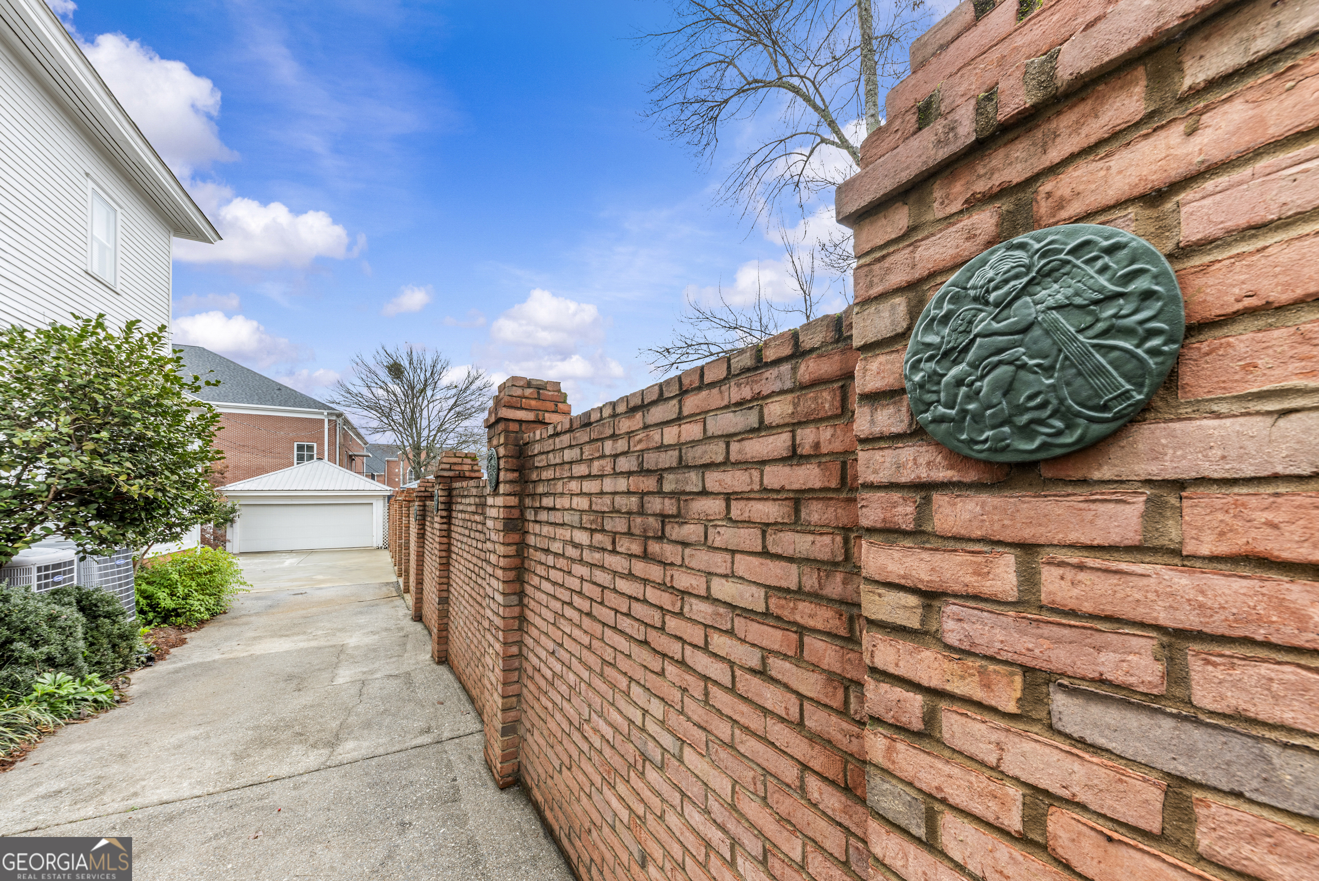 1155 Floyd Street NE