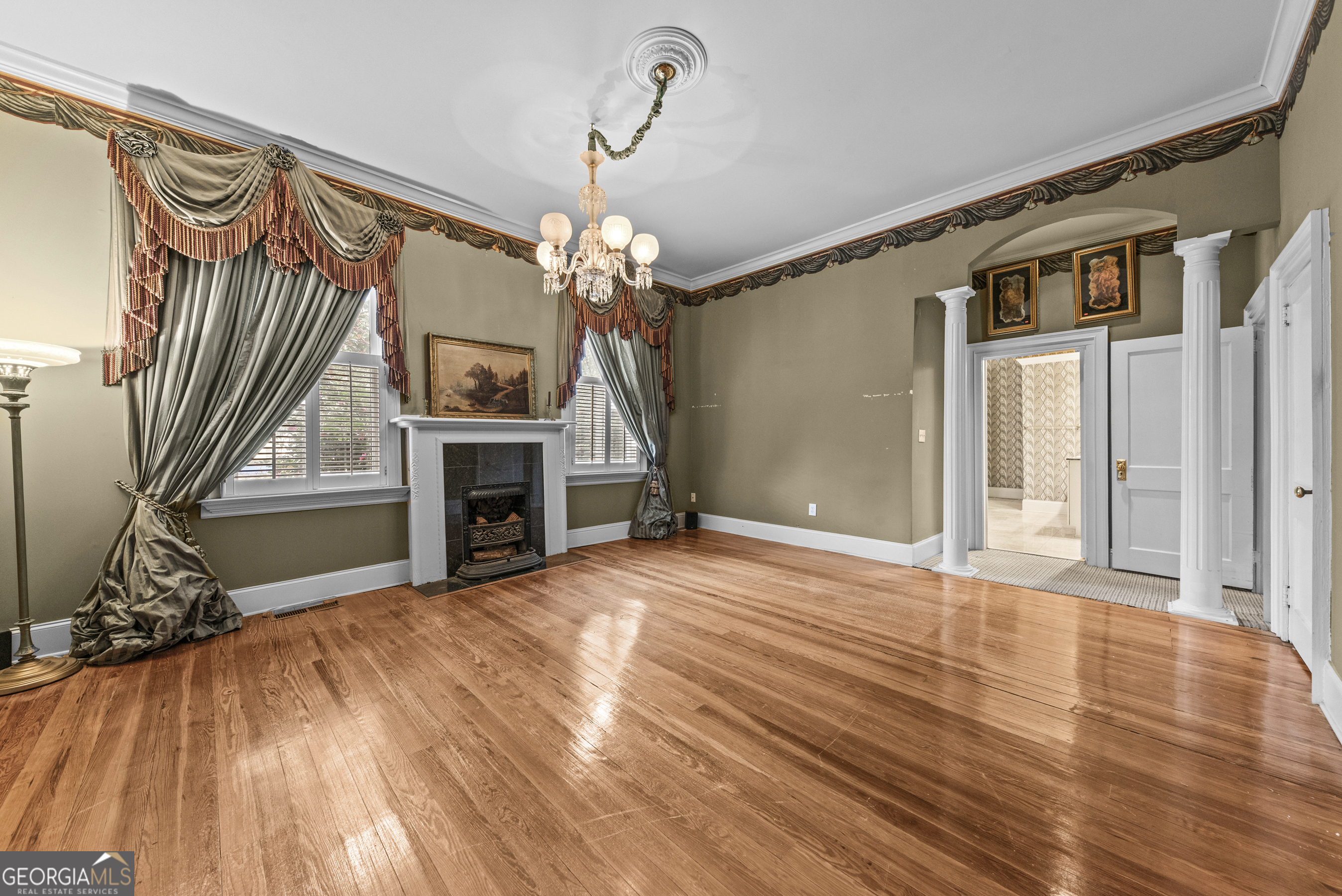 1155 Floyd Street NE