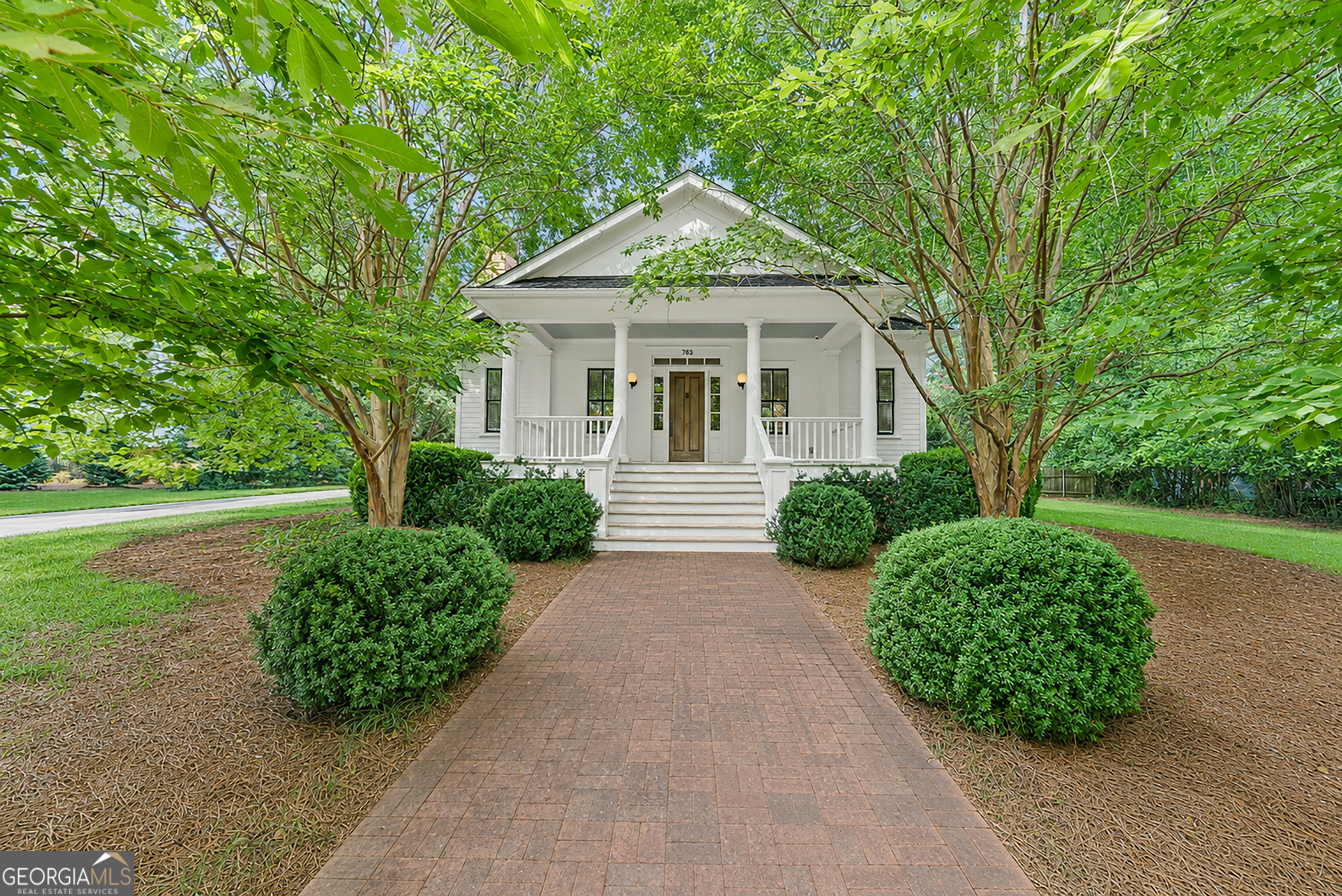 763 Hunter Street