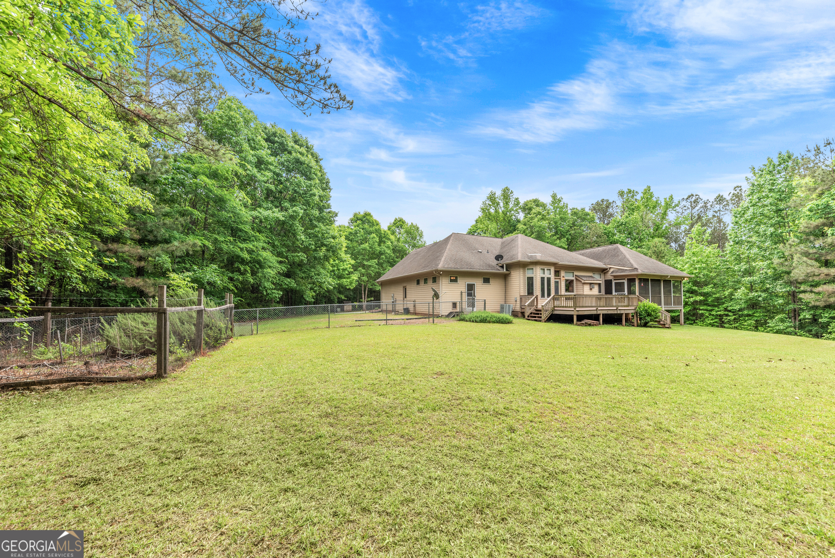 1370 Deerwood Drive