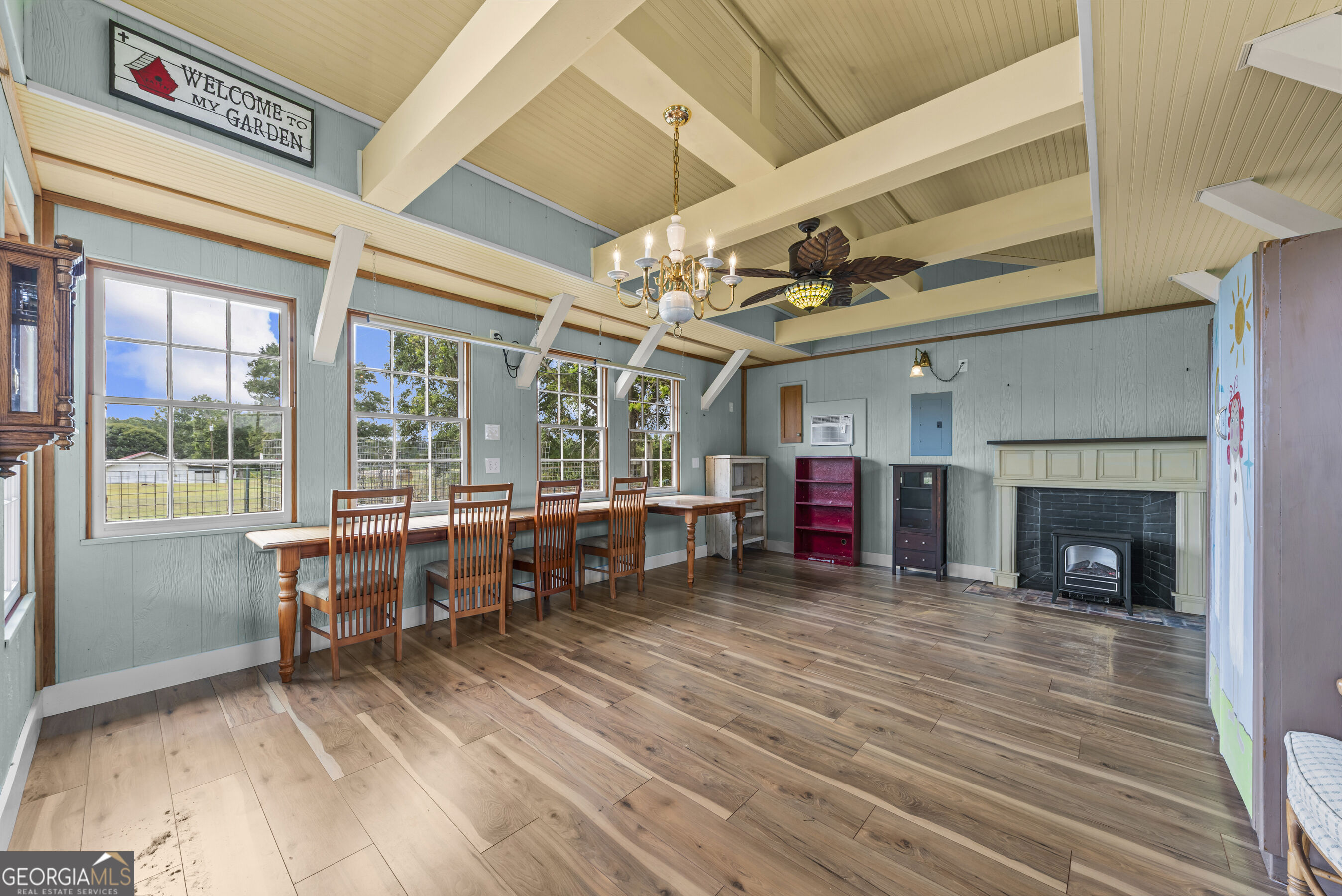 1530 Chilton Woods Road