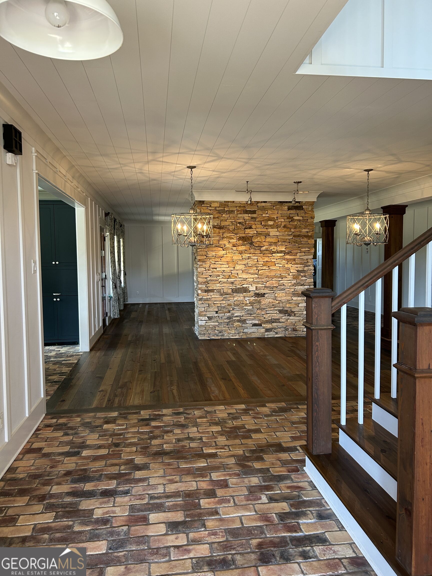 1530 Chilton Woods Road