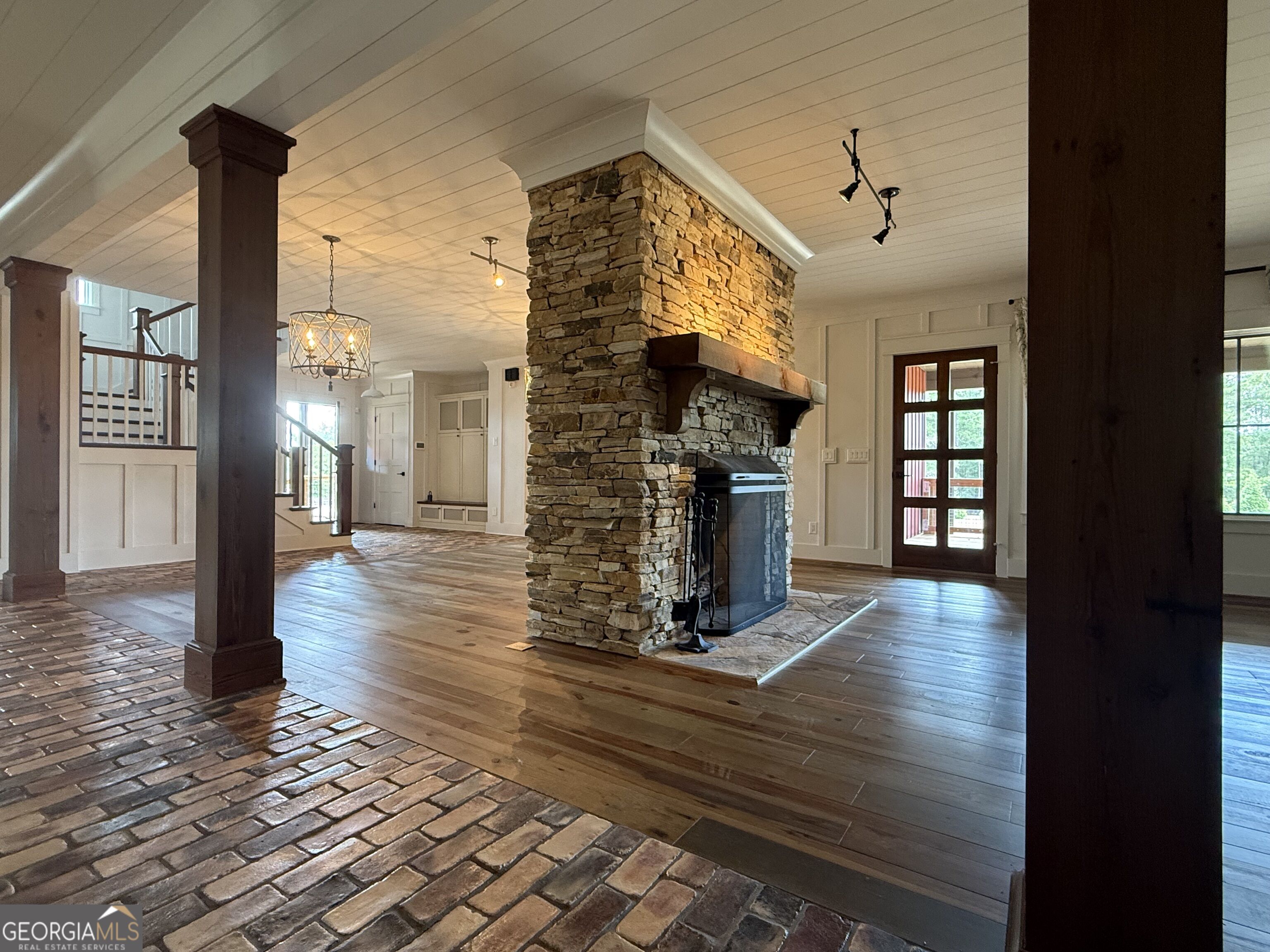 1530 Chilton Woods Road