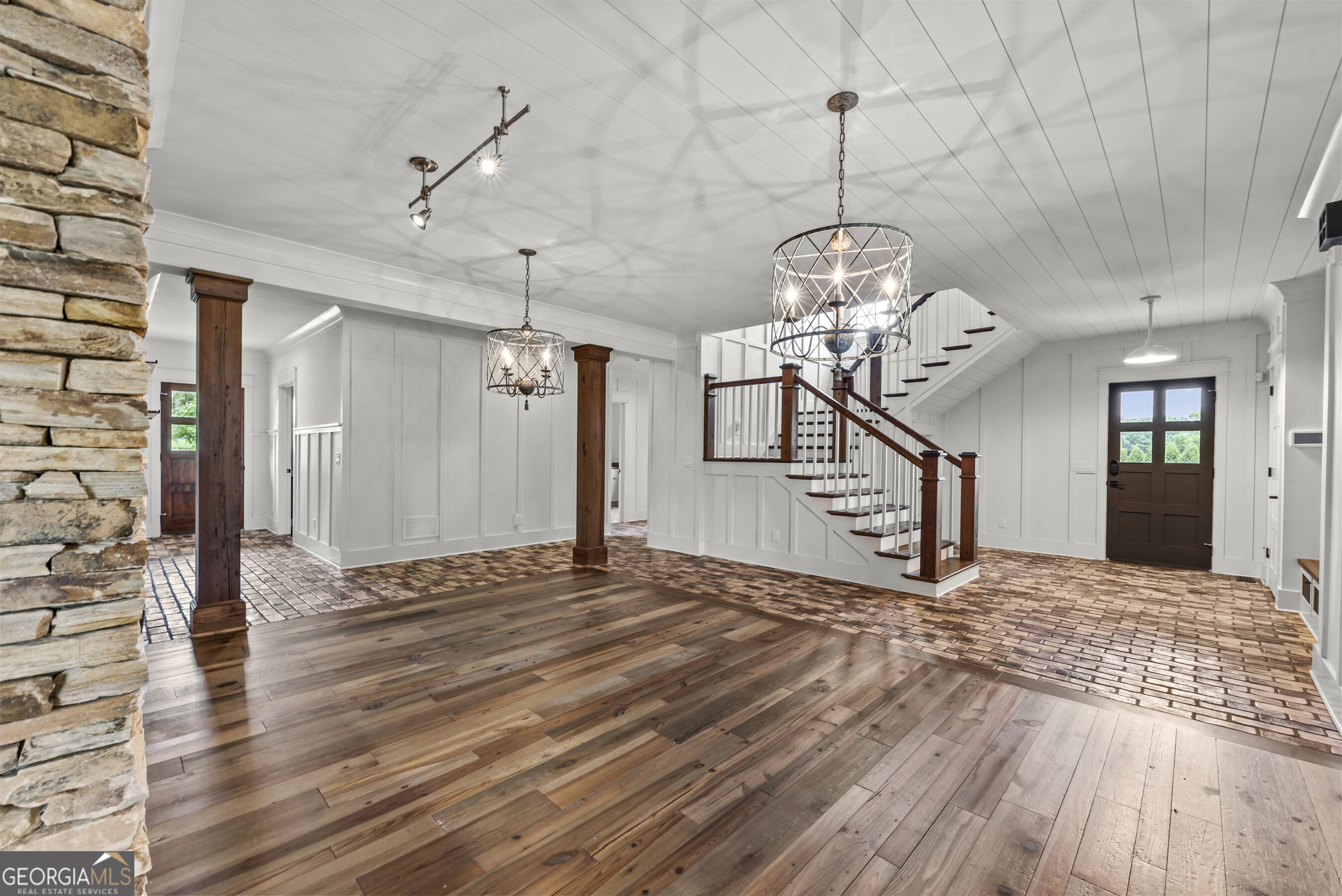 1530 Chilton Woods Road