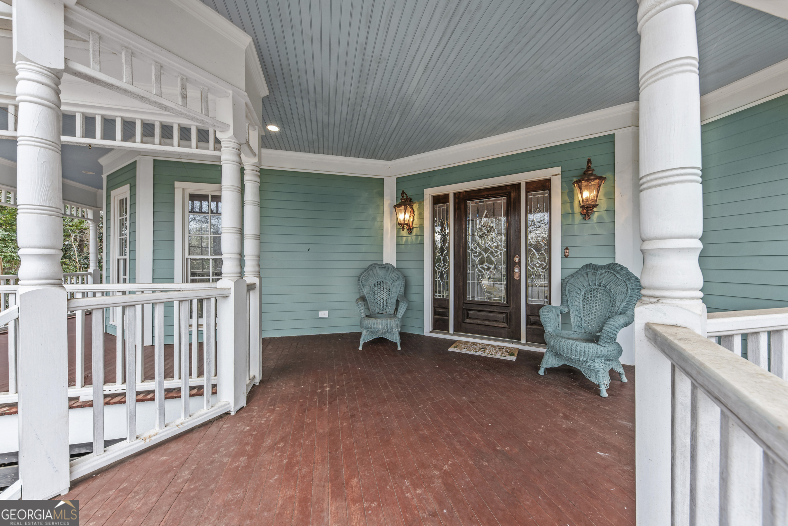 516 Hillside Road