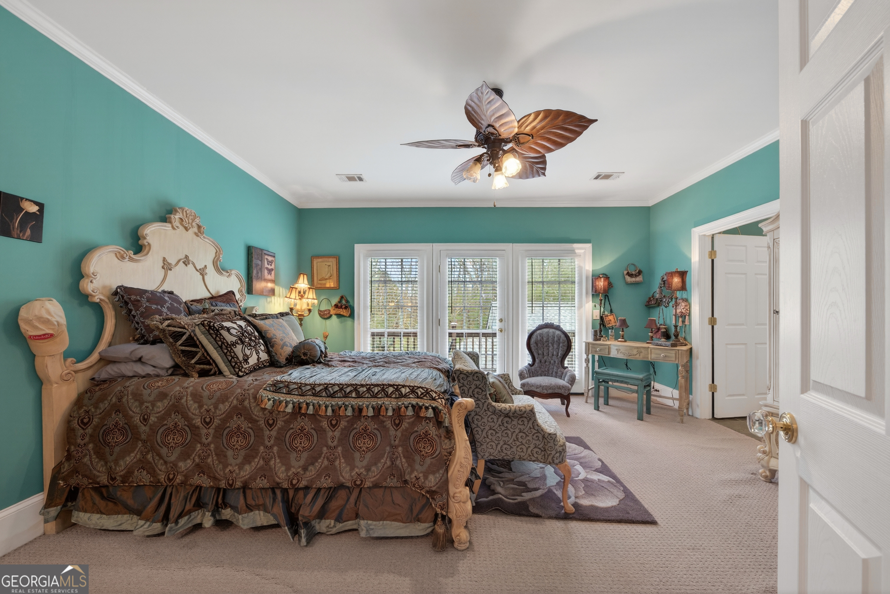 516 Hillside Road