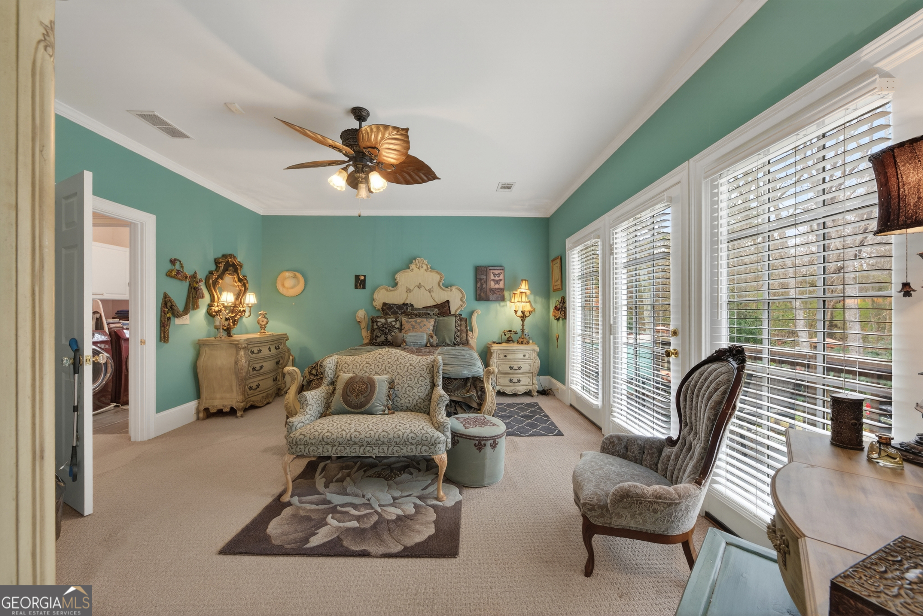 516 Hillside Road