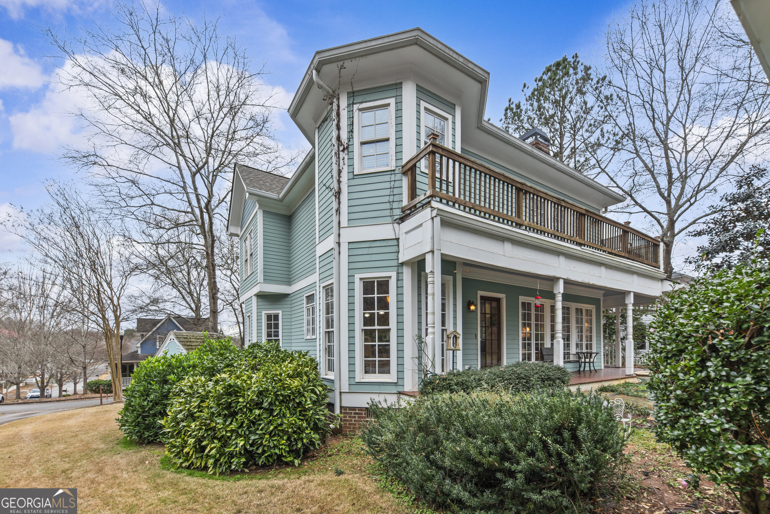 516 Hillside Road