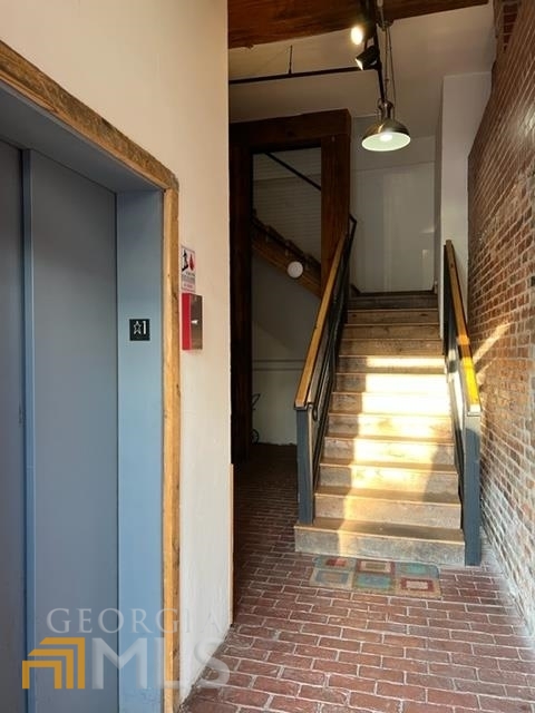 271 W Washington Street # 260