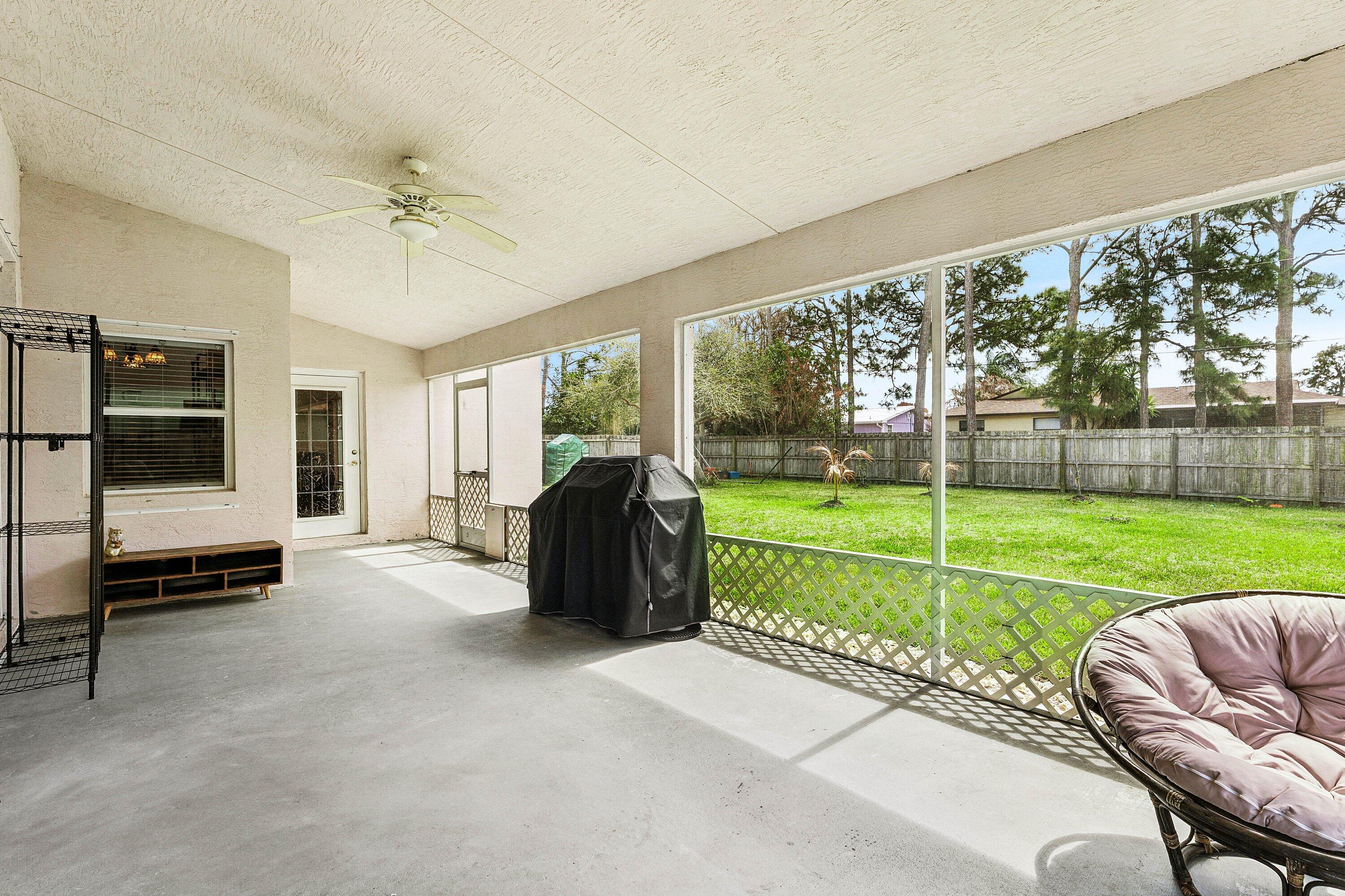 532 SE Ron Rico Ter, Port St. Lucie