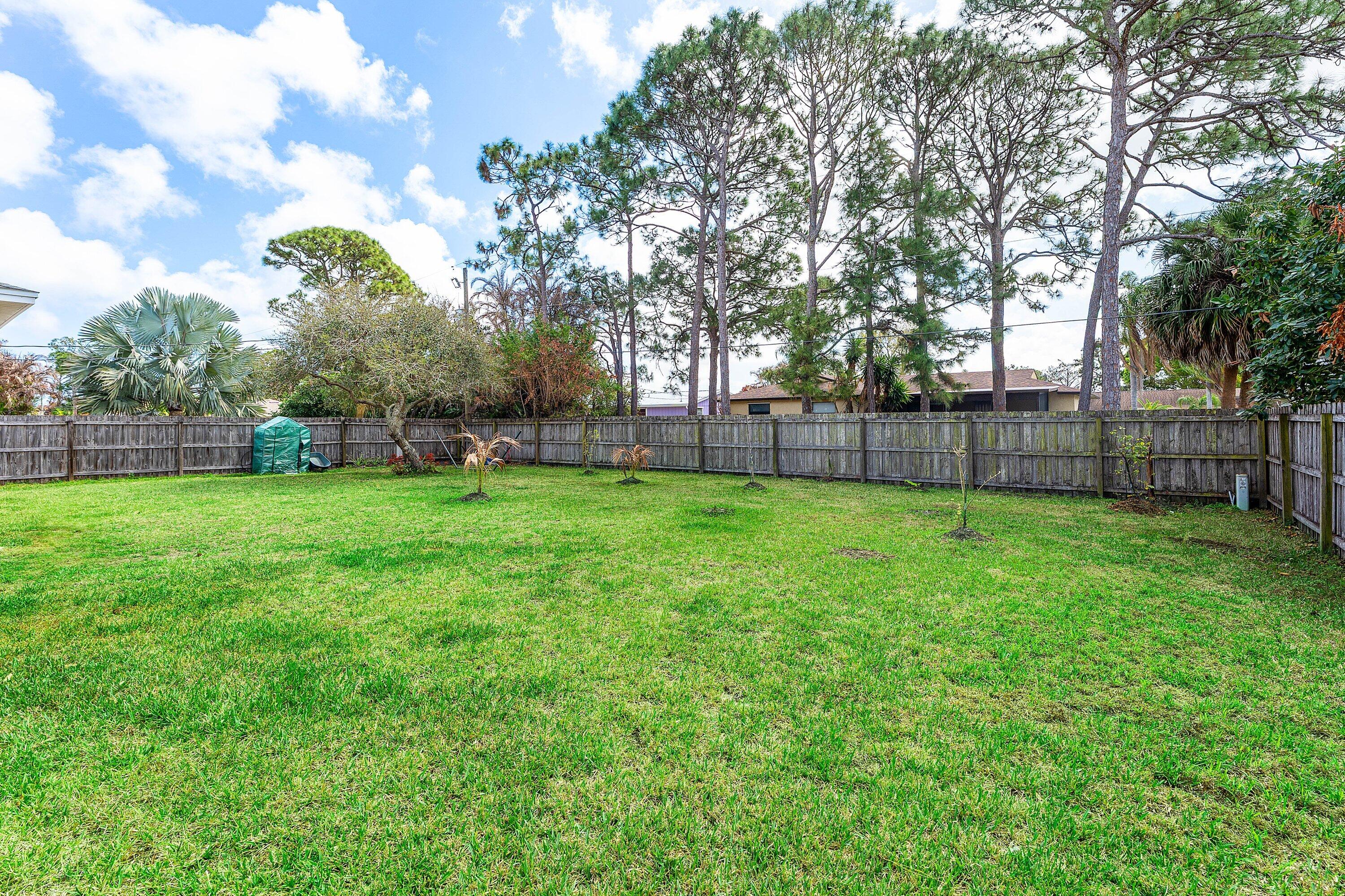 532 SE Ron Rico Ter, Port St. Lucie