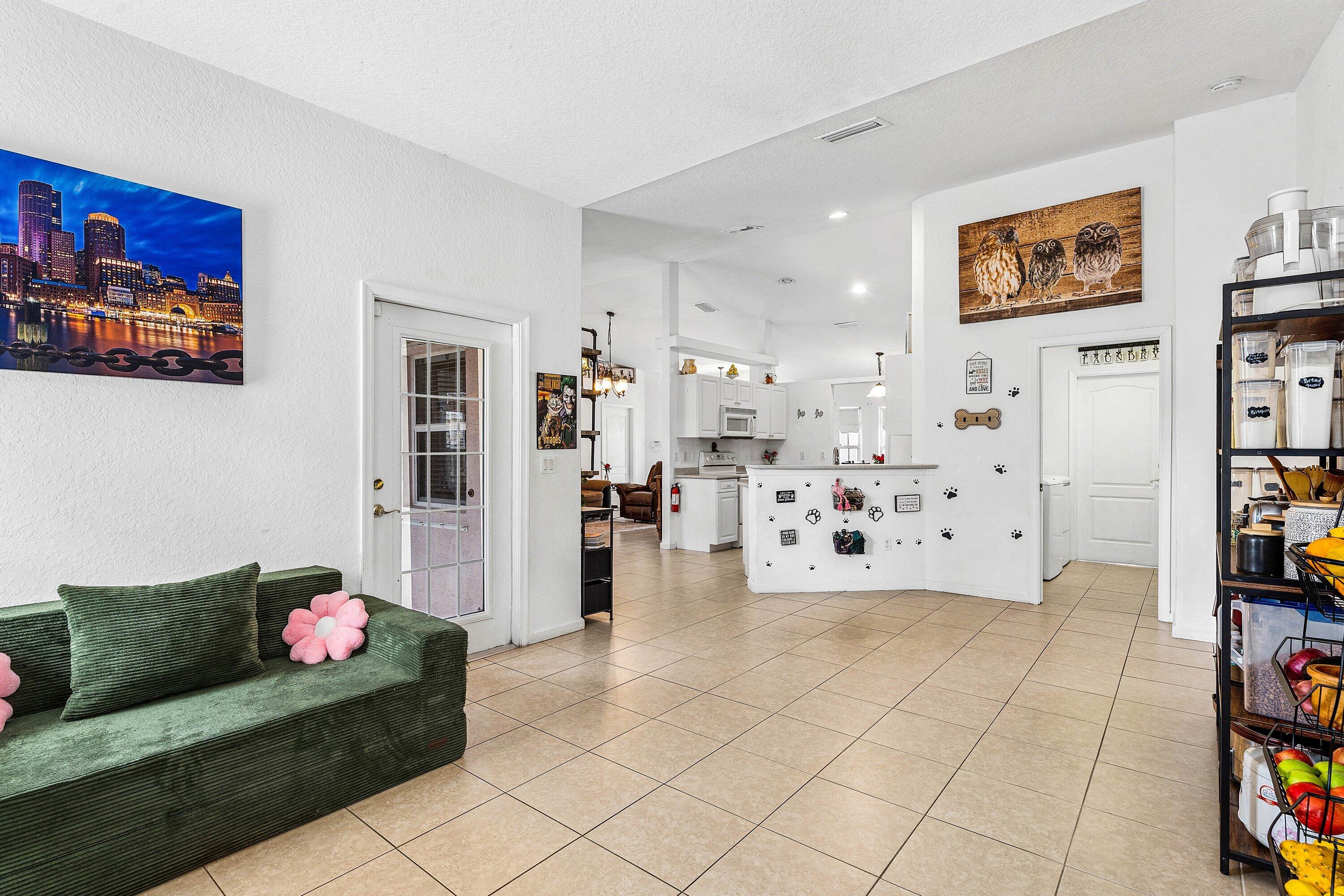 532 SE Ron Rico Ter, Port St. Lucie