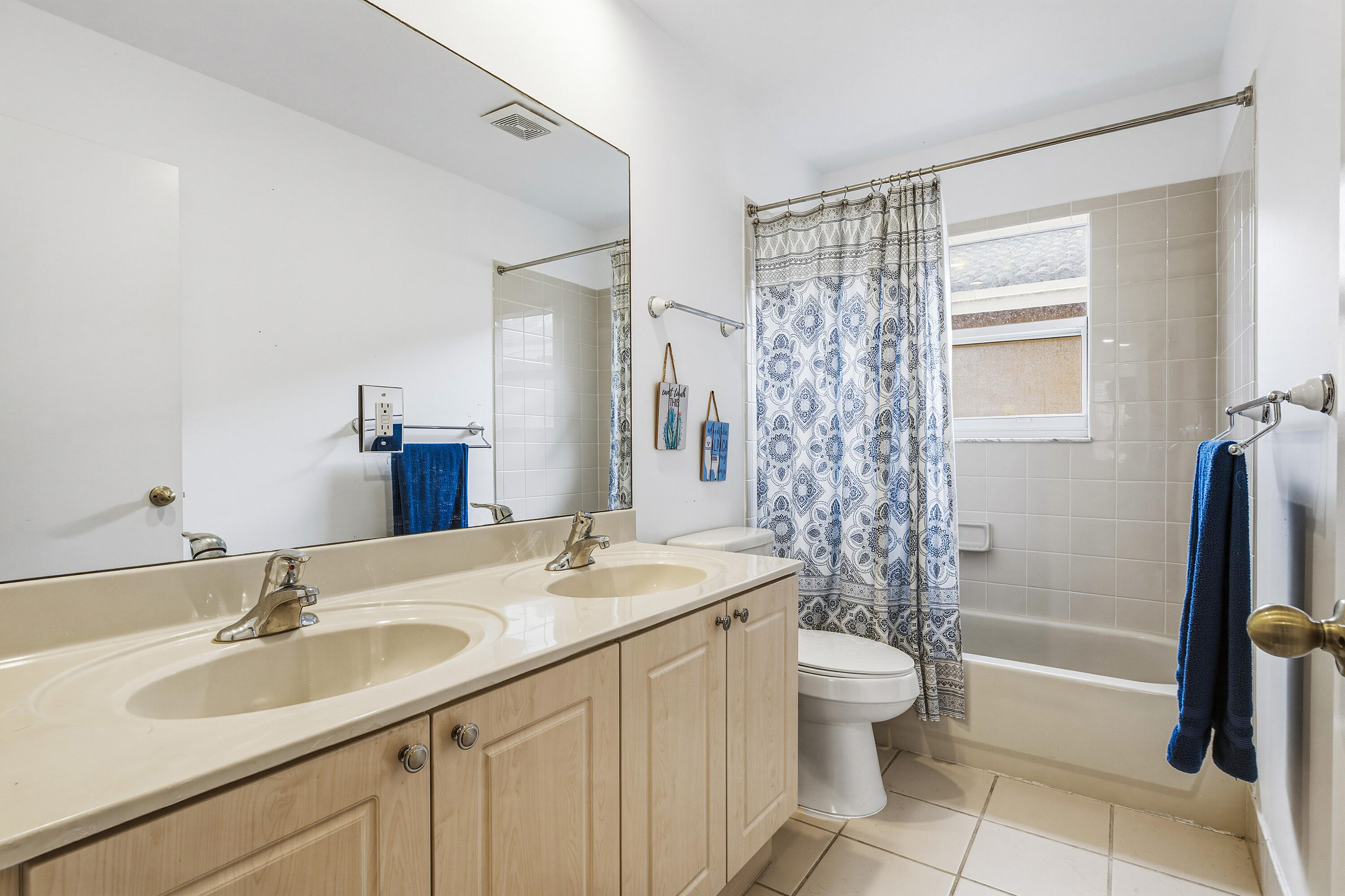 4172 Lake Tahoe Circle