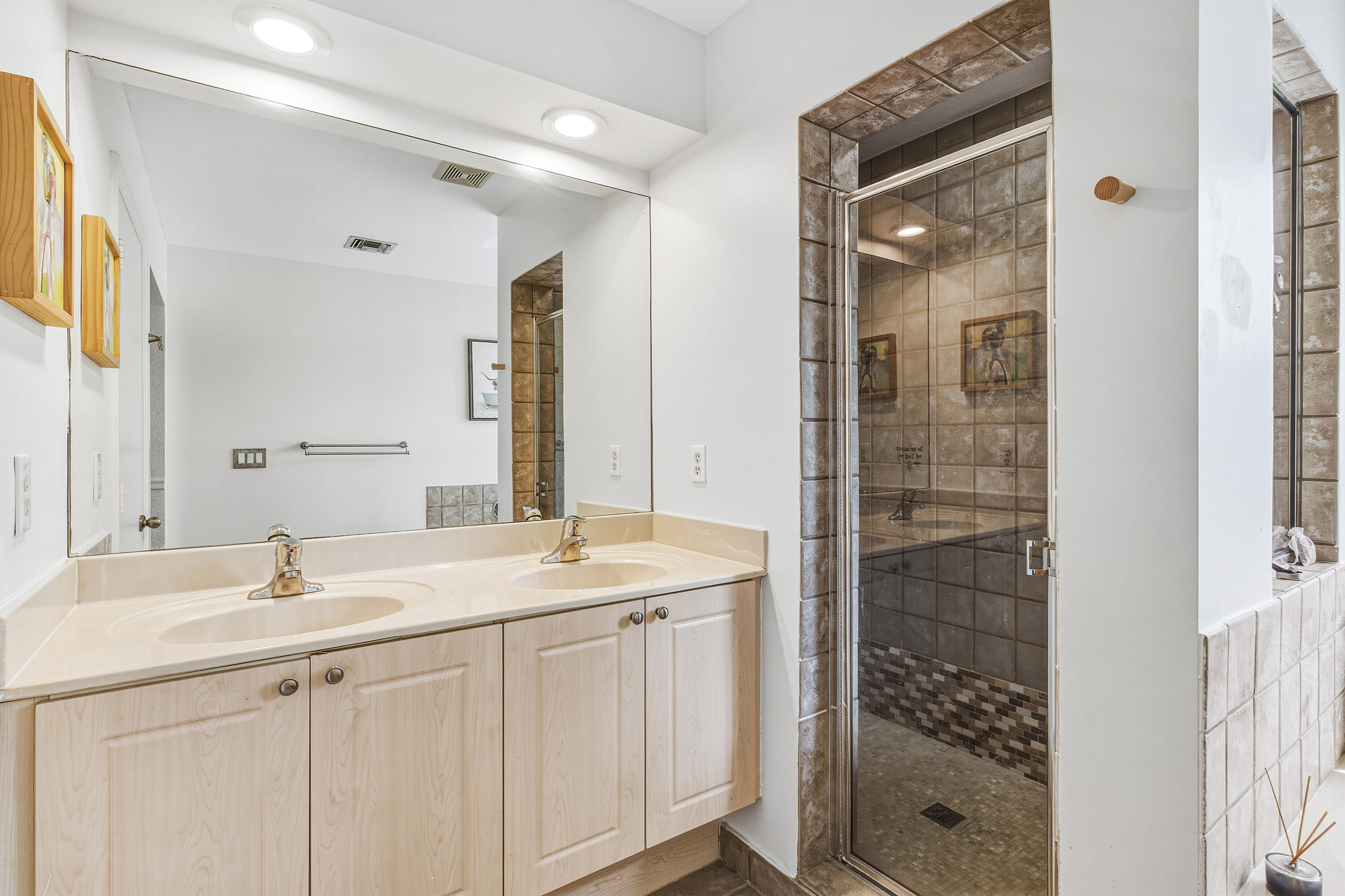 4172 Lake Tahoe Circle