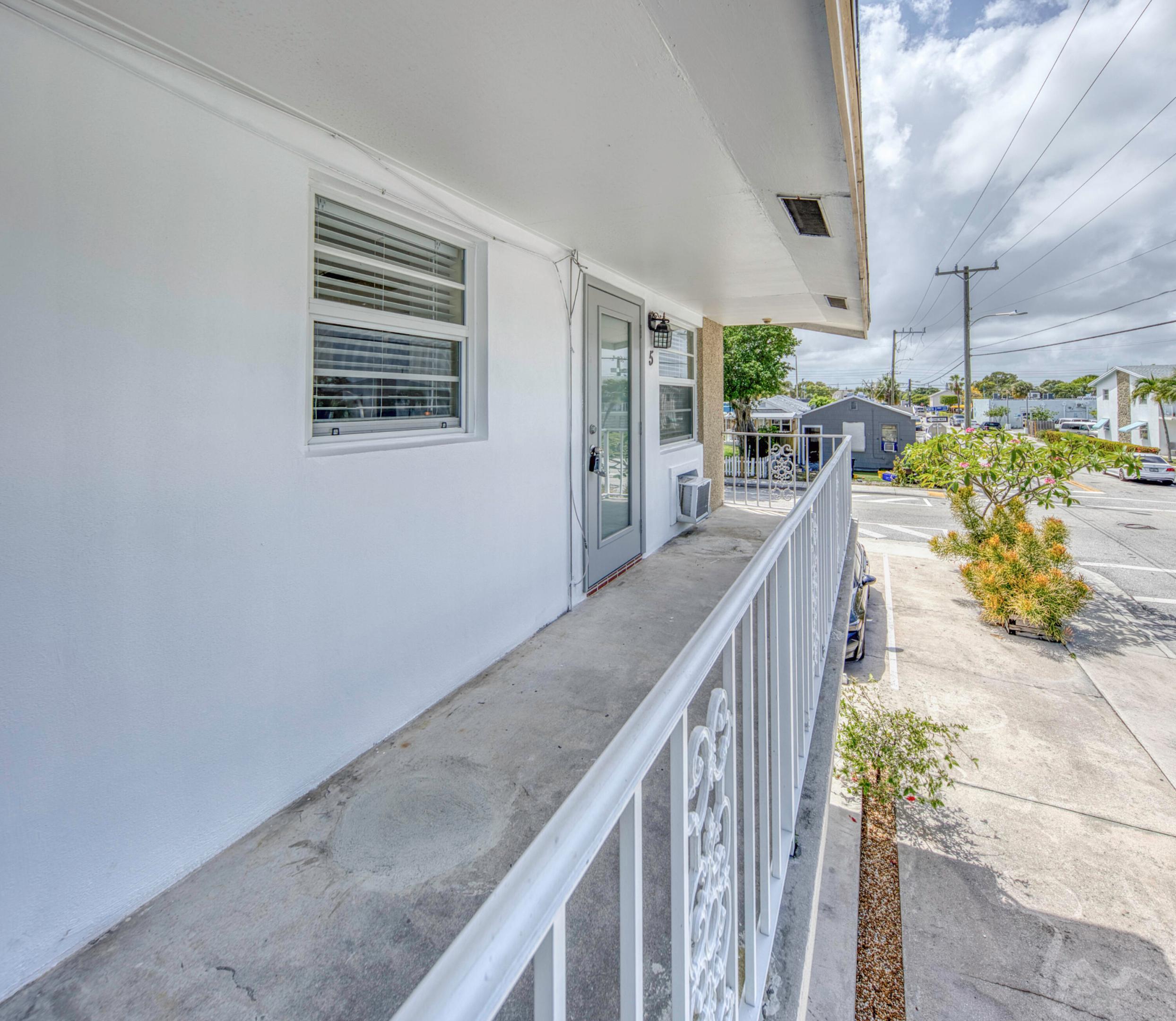 330 N J Street 5