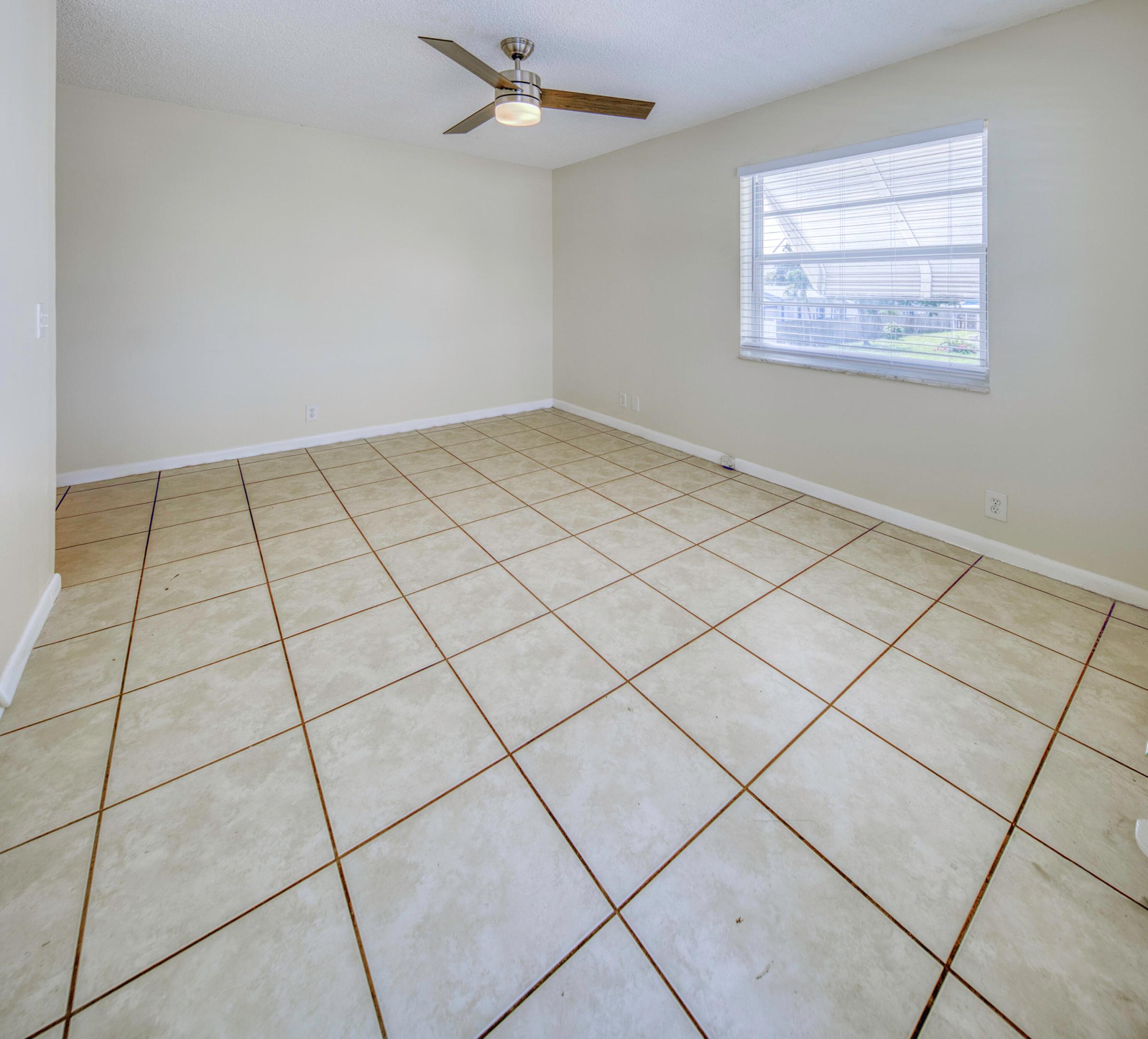 330 N J Street 5