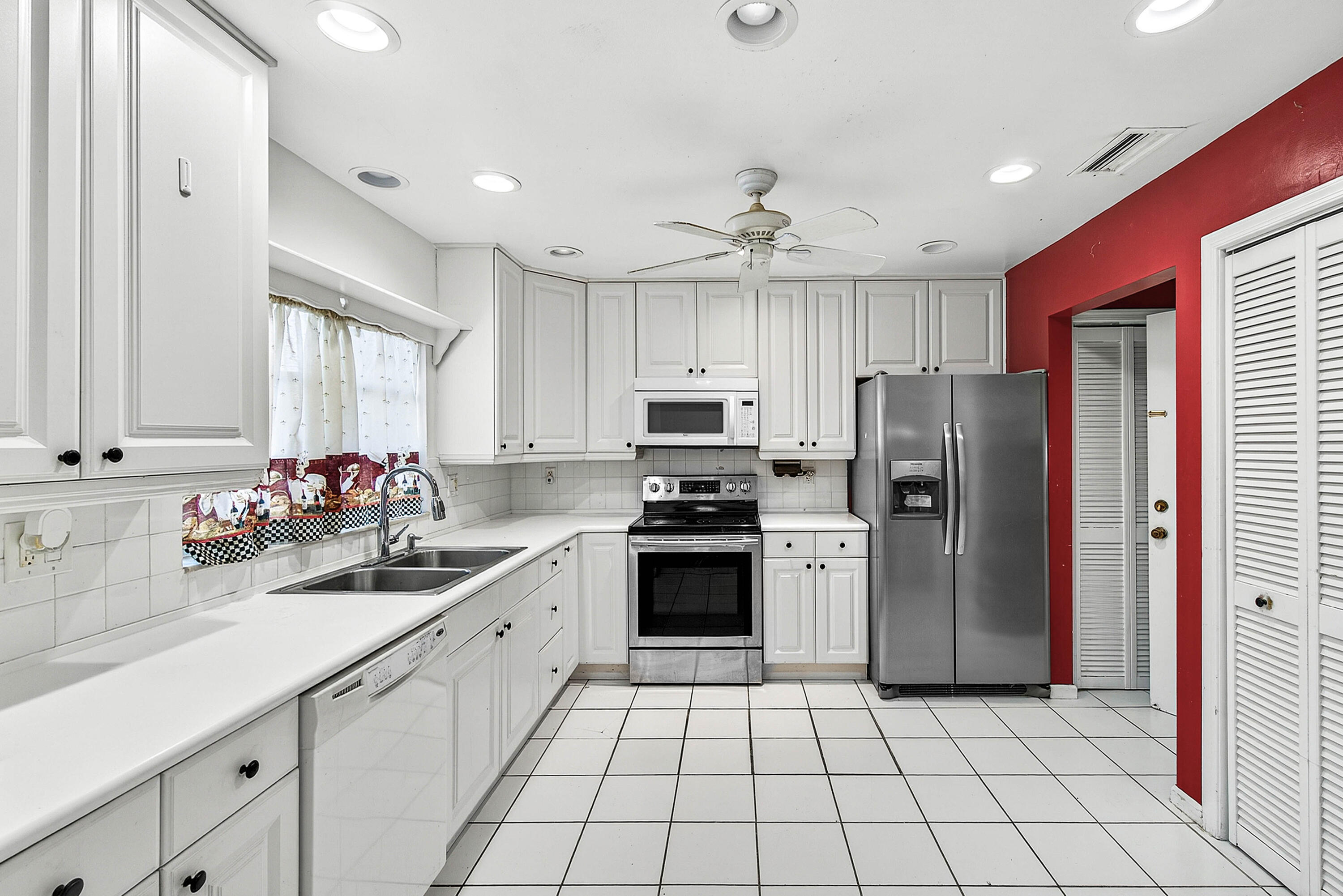 4717 Robinwood Terrace A